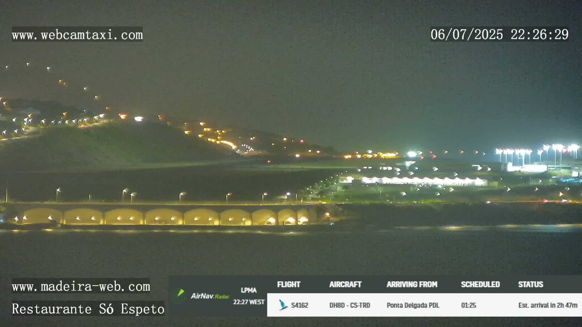 Funchal Cristiano Ronaldo Madeira  International Airport Radio & Live Cam FNC/LPMA - Santa Cruz, Madeira, Portugal