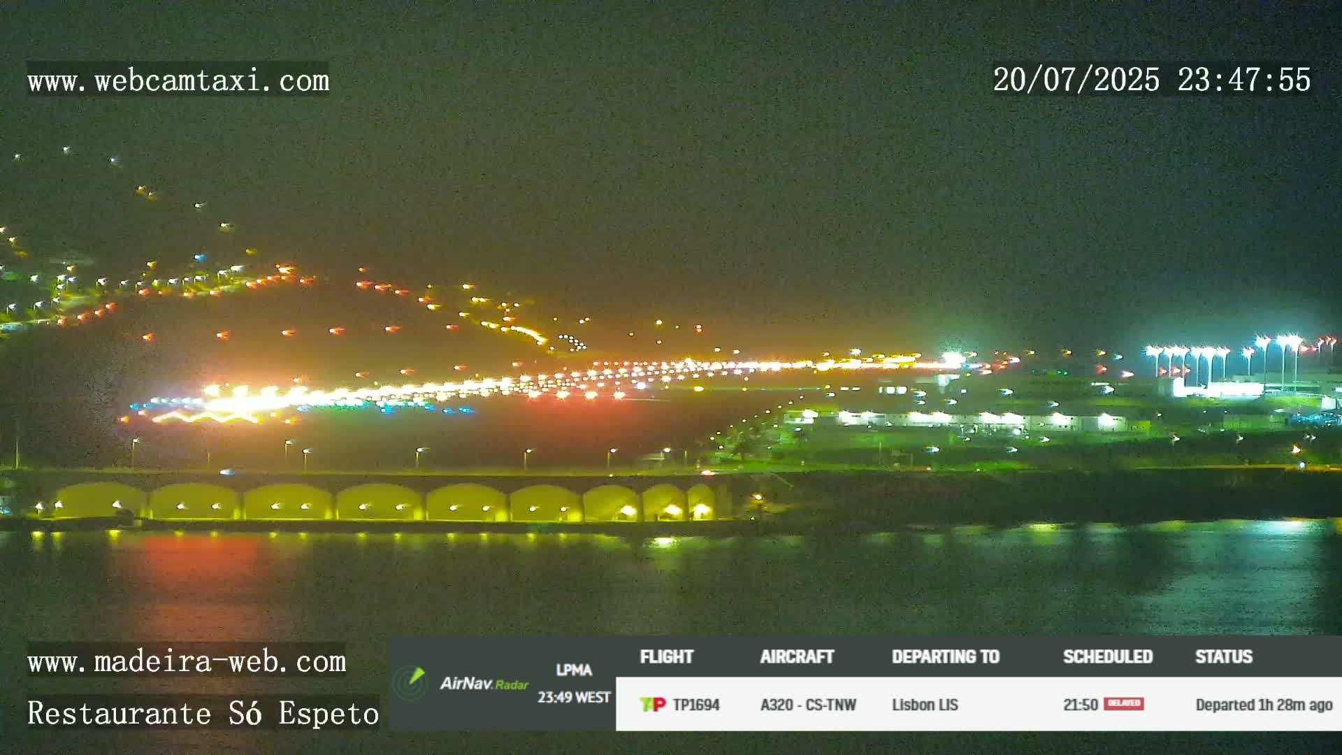 Funchal Cristiano Ronaldo Madeira  International Airport Radio & Live Cam FNC/LPMA - Santa Cruz, Madeira, Portugal