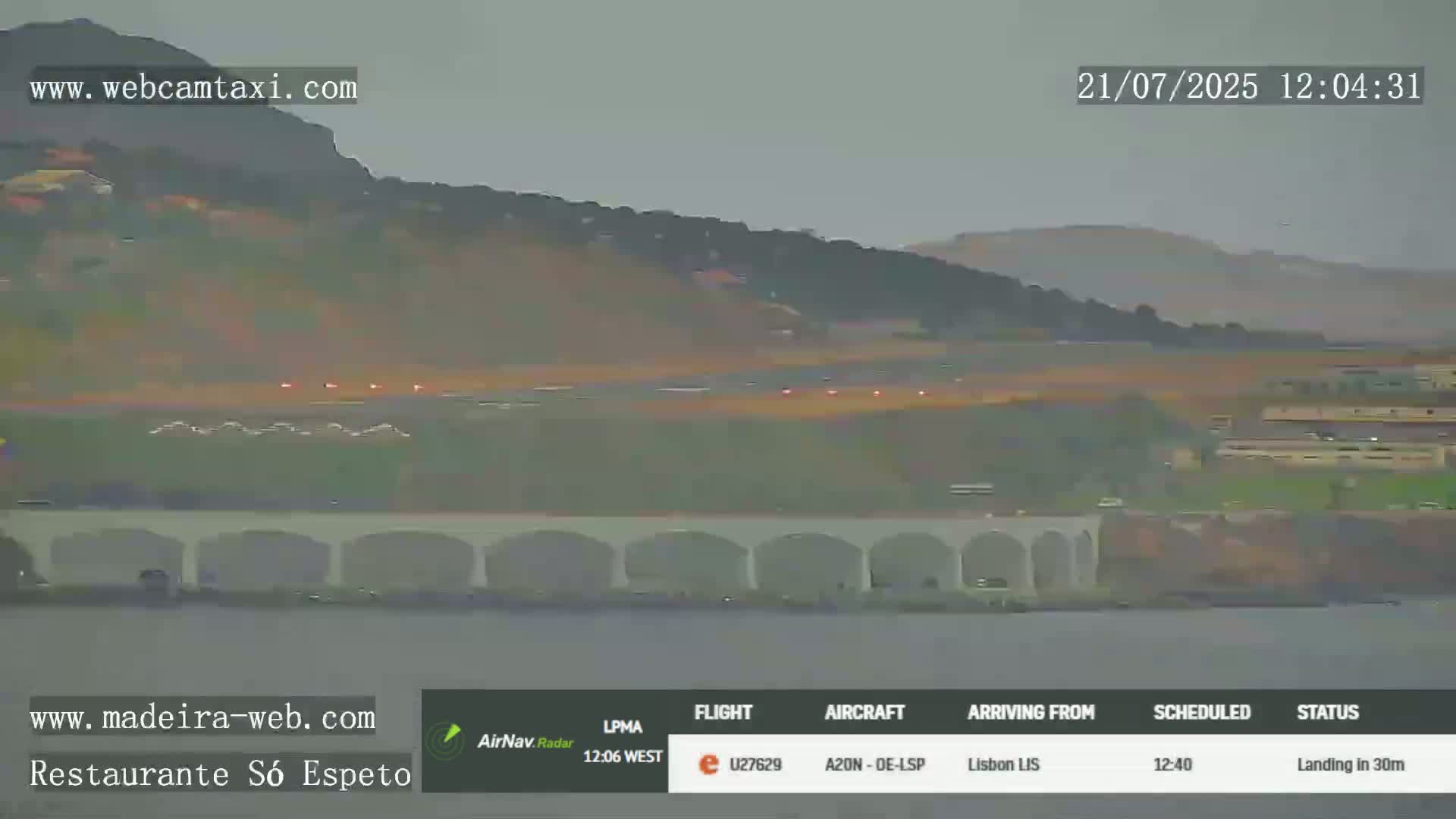 Funchal Cristiano Ronaldo Madeira  International Airport Radio & Live Cam FNC/LPMA - Santa Cruz, Madeira, Portugal
