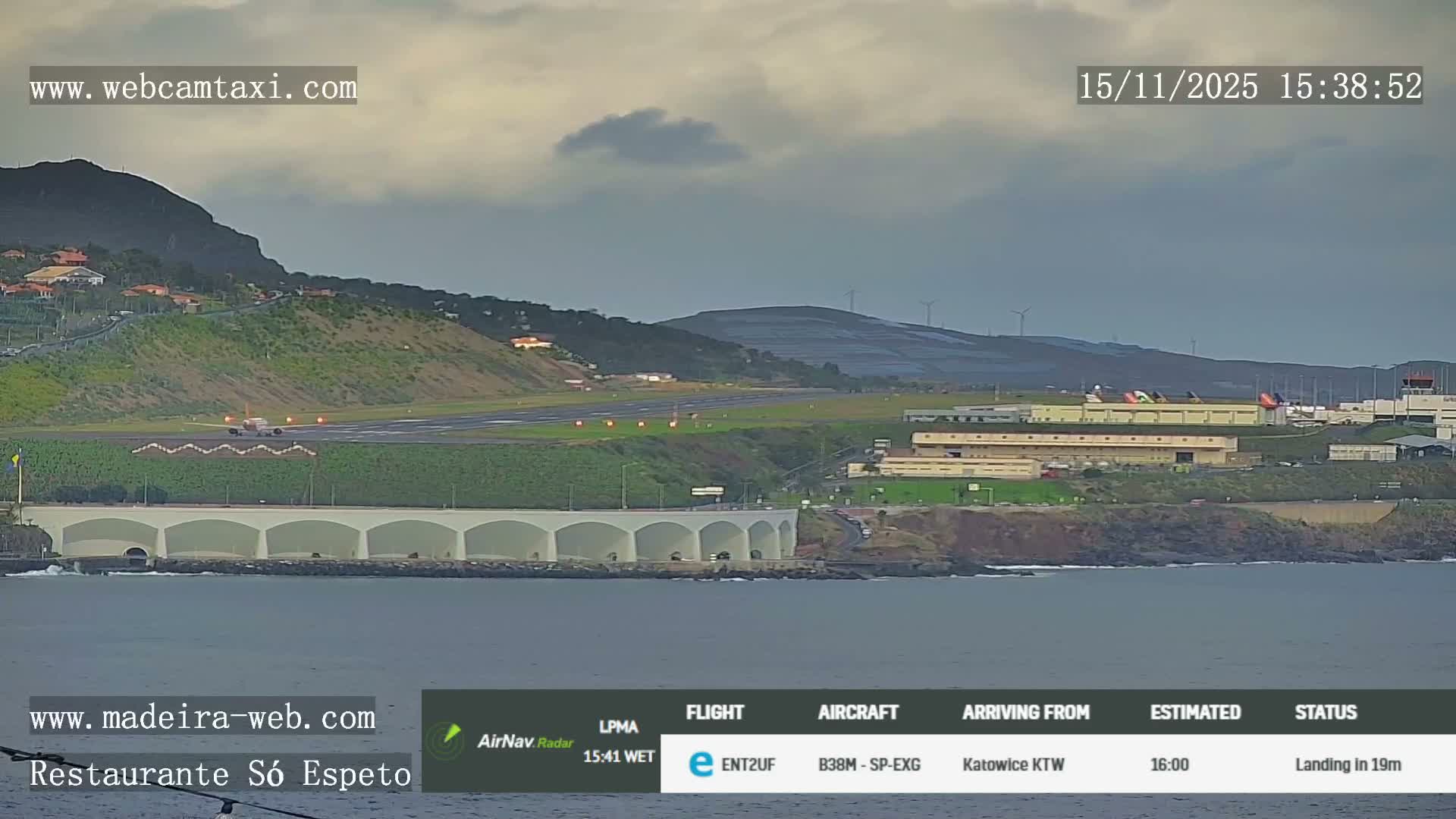 Funchal Cristiano Ronaldo Madeira  International Airport Radio & Live Cam from Gaula  FNC/LPMA - Gaula, Madeira, Portugal