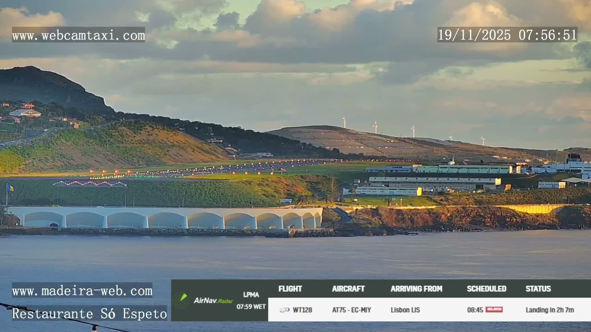 Funchal Cristiano Ronaldo Madeira  International Airport Radio & Live Cam from Gaula  FNC/LPMA - Gaula, Madeira, Portugal