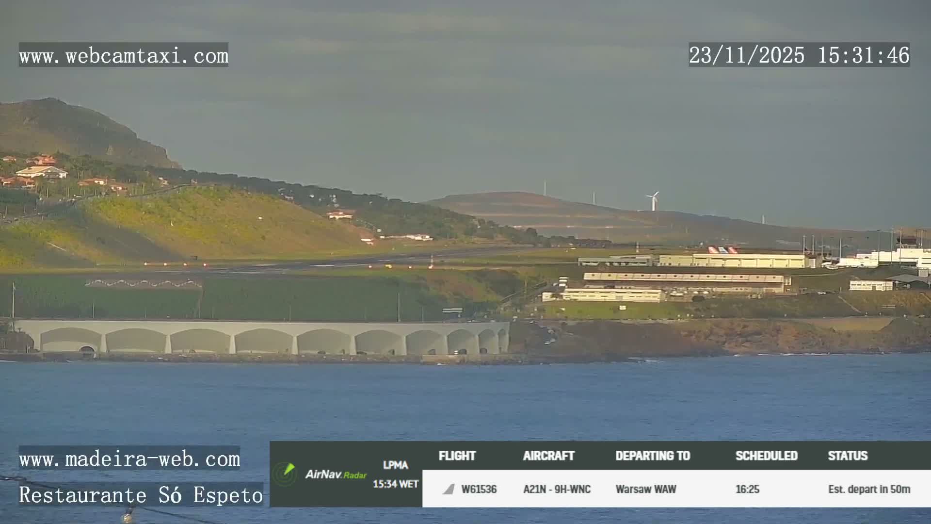 Funchal Cristiano Ronaldo Madeira  International Airport Radio & Live Cam from Gaula  FNC/LPMA - Gaula, Madeira, Portugal