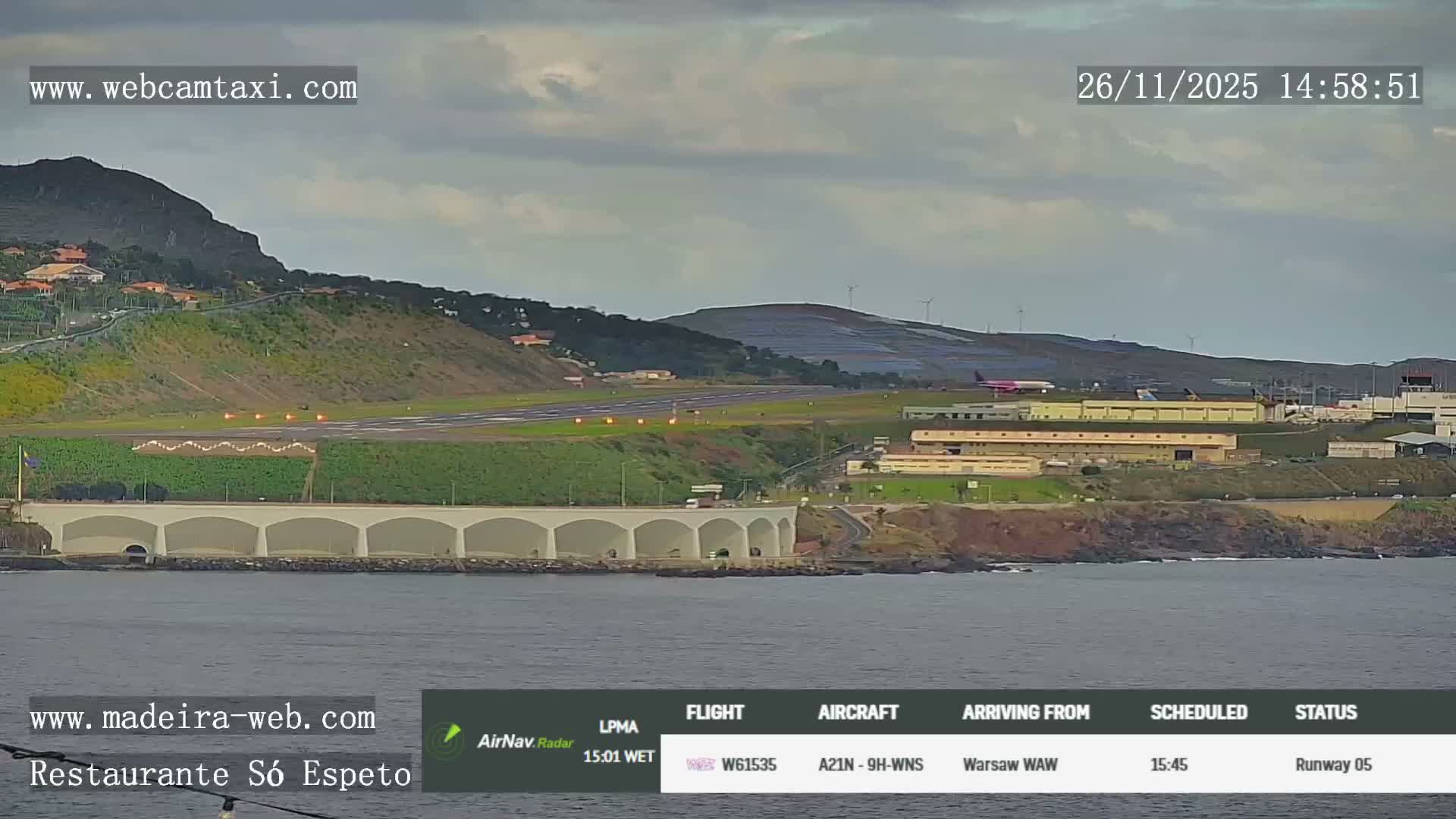 Funchal Cristiano Ronaldo Madeira  International Airport Radio & Live Cam from Gaula  FNC/LPMA - Gaula, Madeira, Portugal