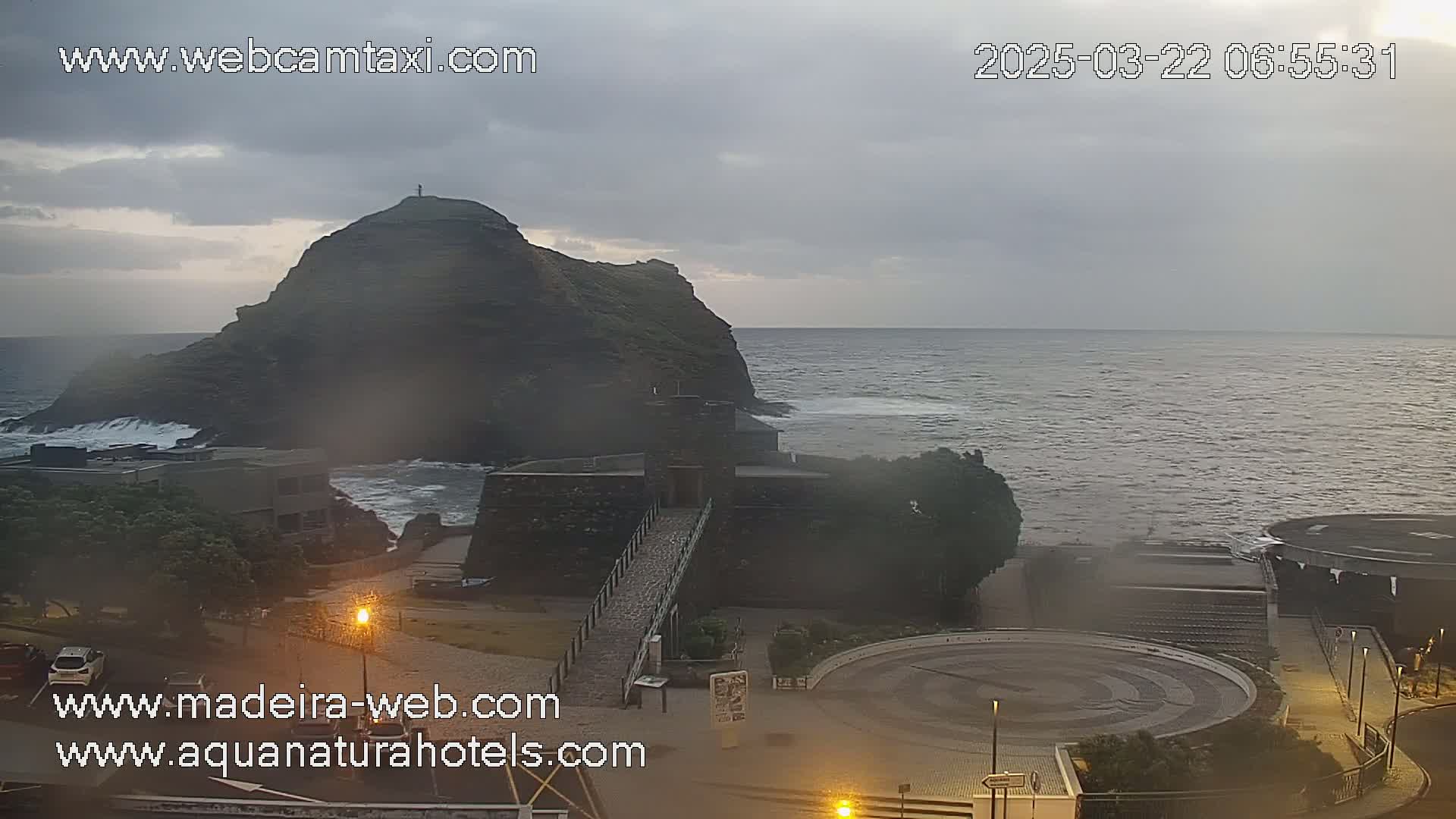 Porto Moniz & Sexial City  PTZ Live Cam - Porto Moniz, Madeira, Portugal
