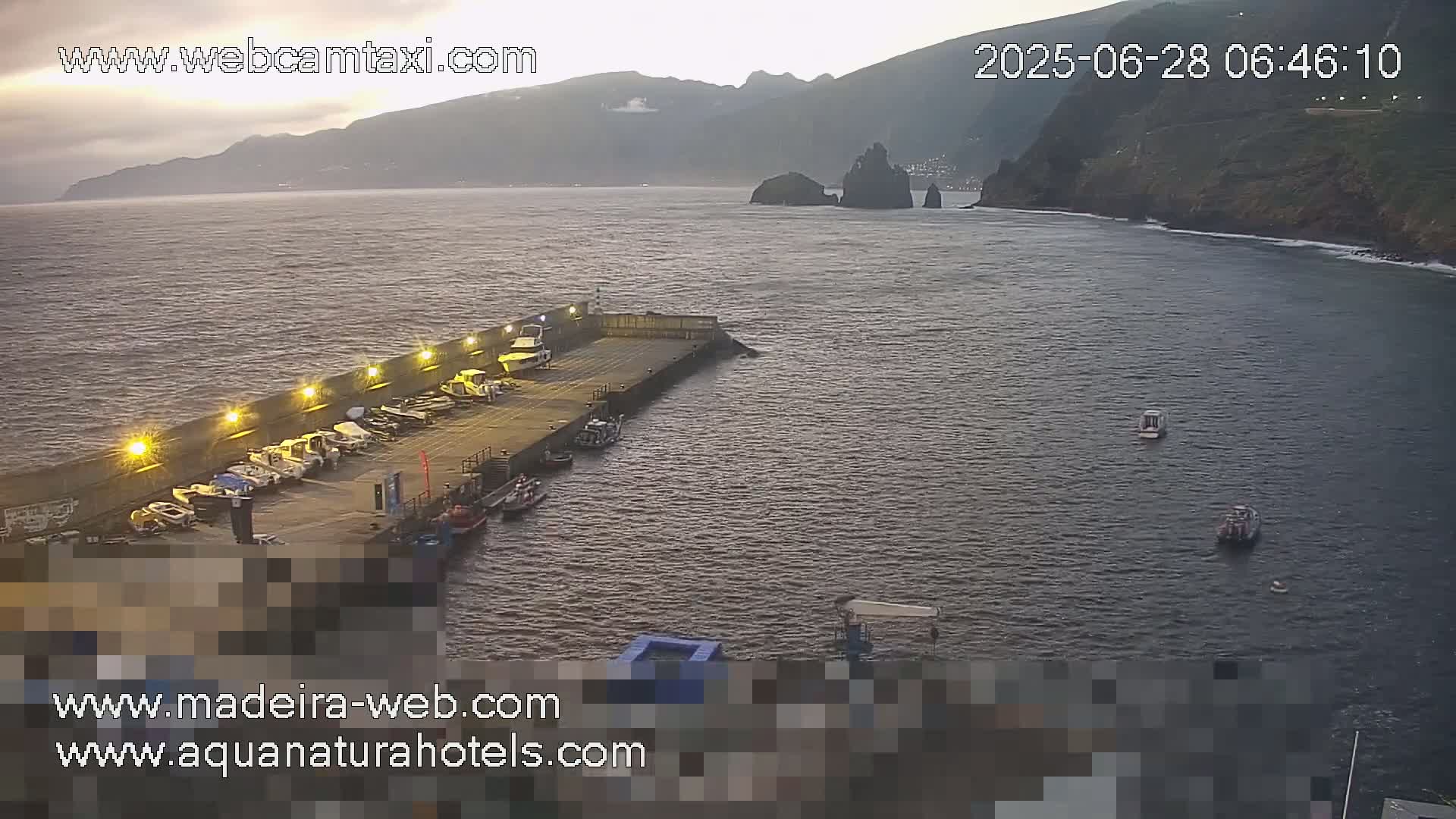 Porto Moniz & Sexial City  PTZ Live Cam - Porto Moniz, Madeira, Portugal