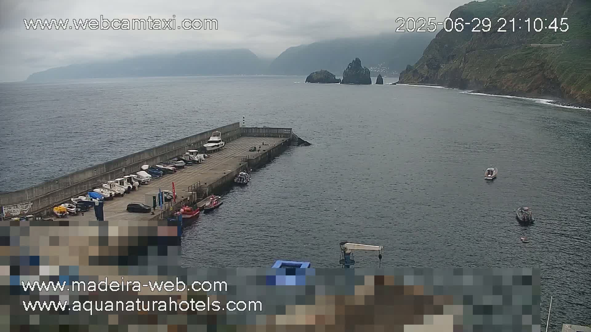 Porto Moniz & Sexial City  PTZ Live Cam - Porto Moniz, Madeira, Portugal