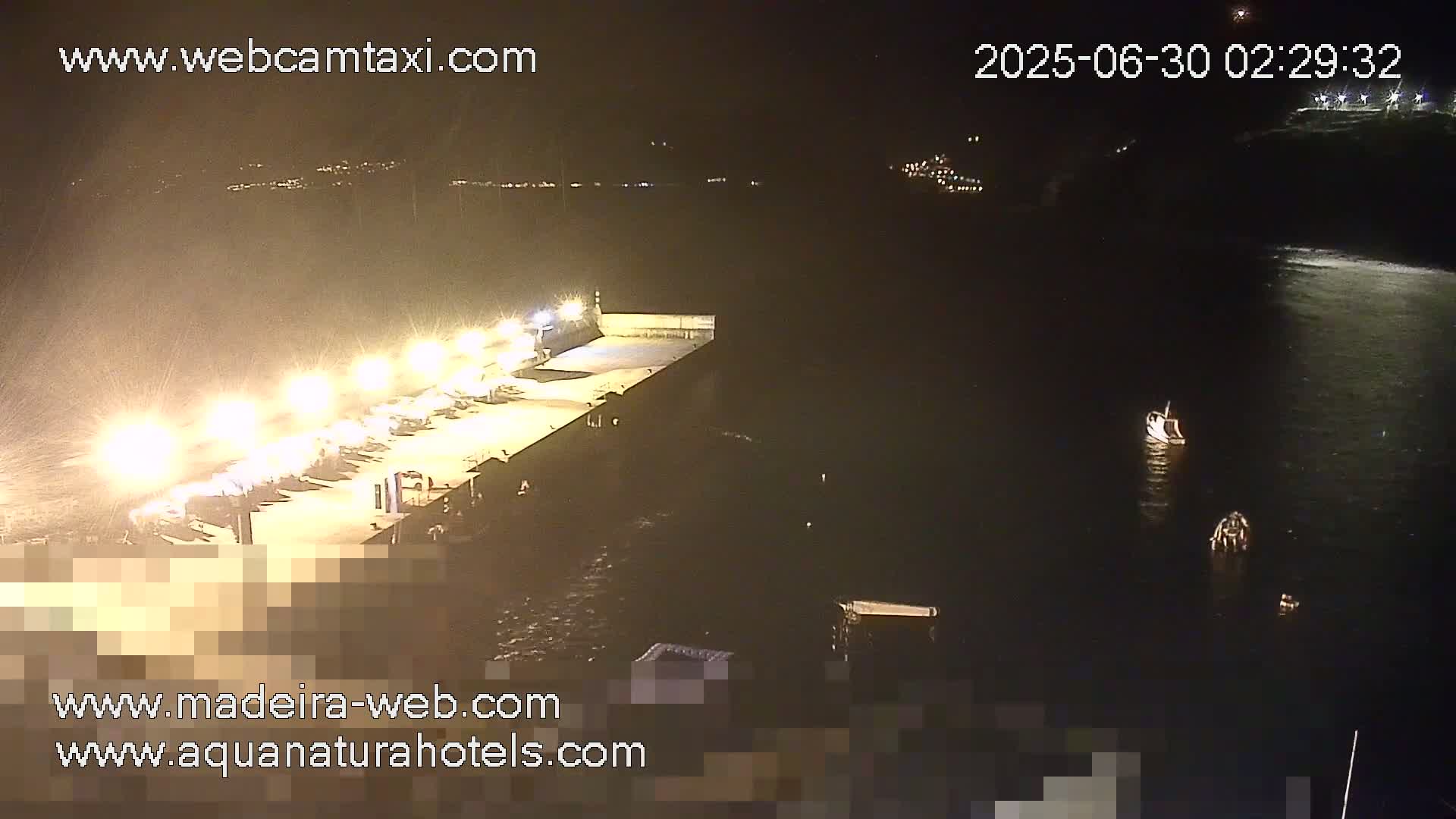 Porto Moniz & Sexial City  PTZ Live Cam - Porto Moniz, Madeira, Portugal