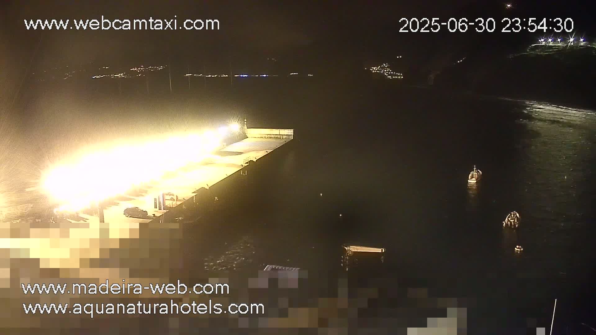 Porto Moniz & Sexial City  PTZ Live Cam - Porto Moniz, Madeira, Portugal