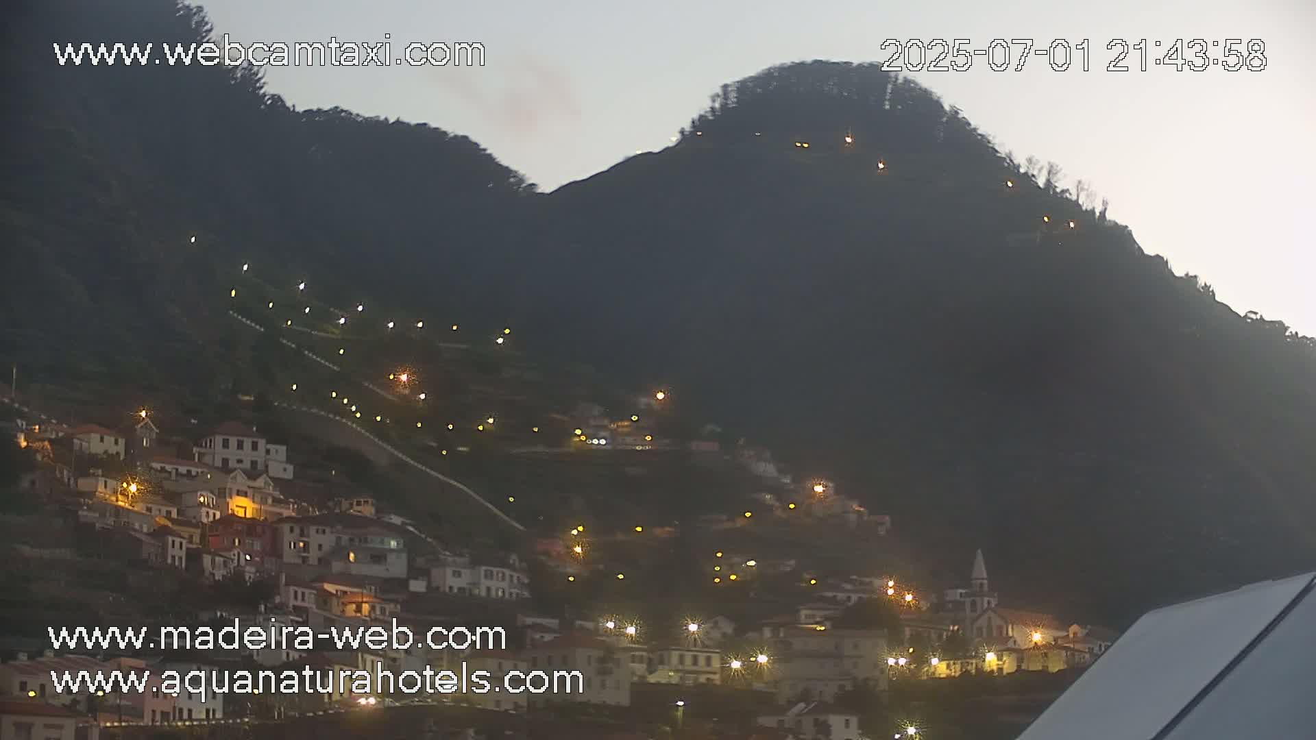 Porto Moniz & Sexial City  PTZ Live Cam - Porto Moniz, Madeira, Portugal