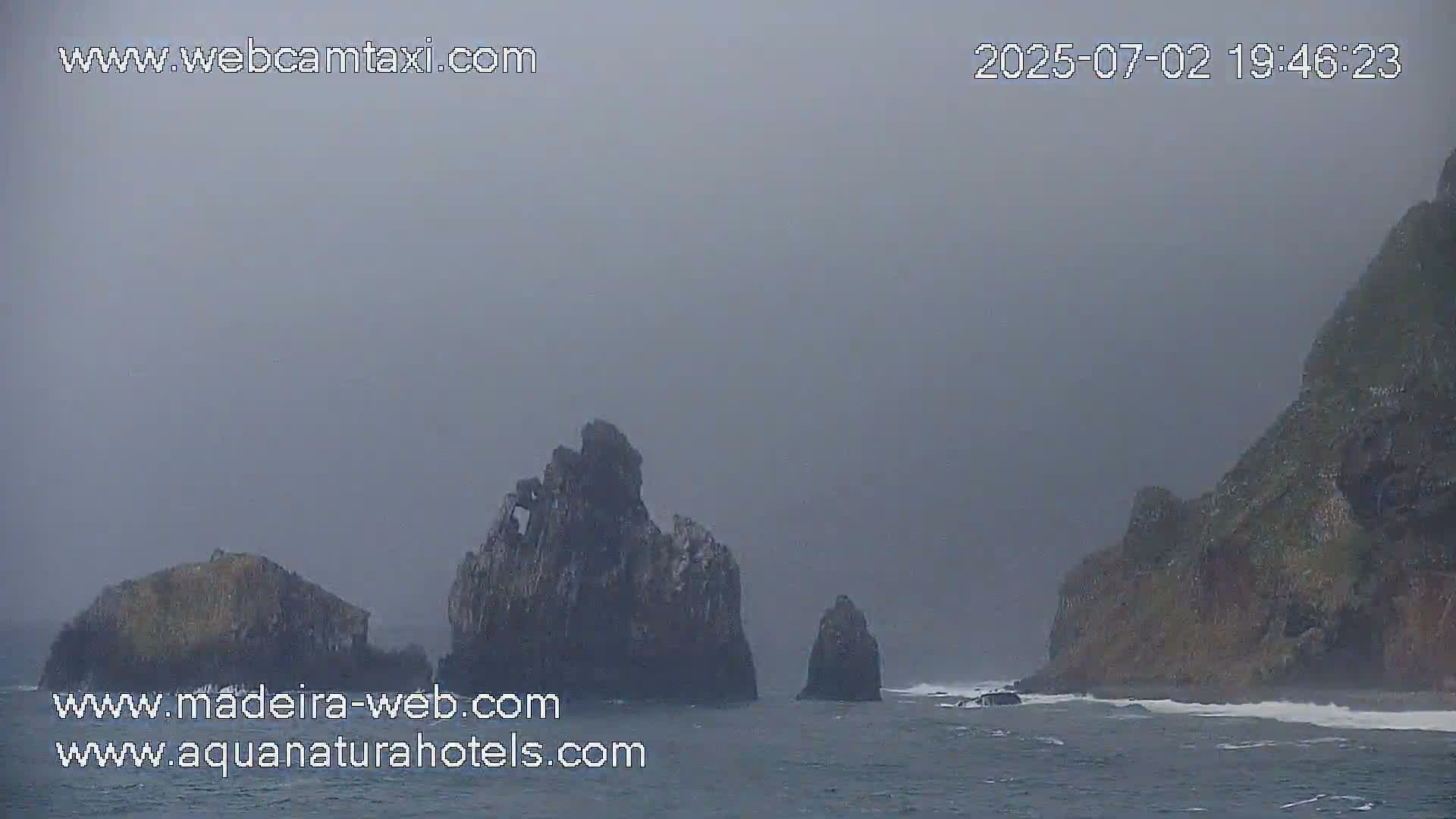 Porto Moniz & Sexial City  PTZ Live Cam - Porto Moniz, Madeira, Portugal