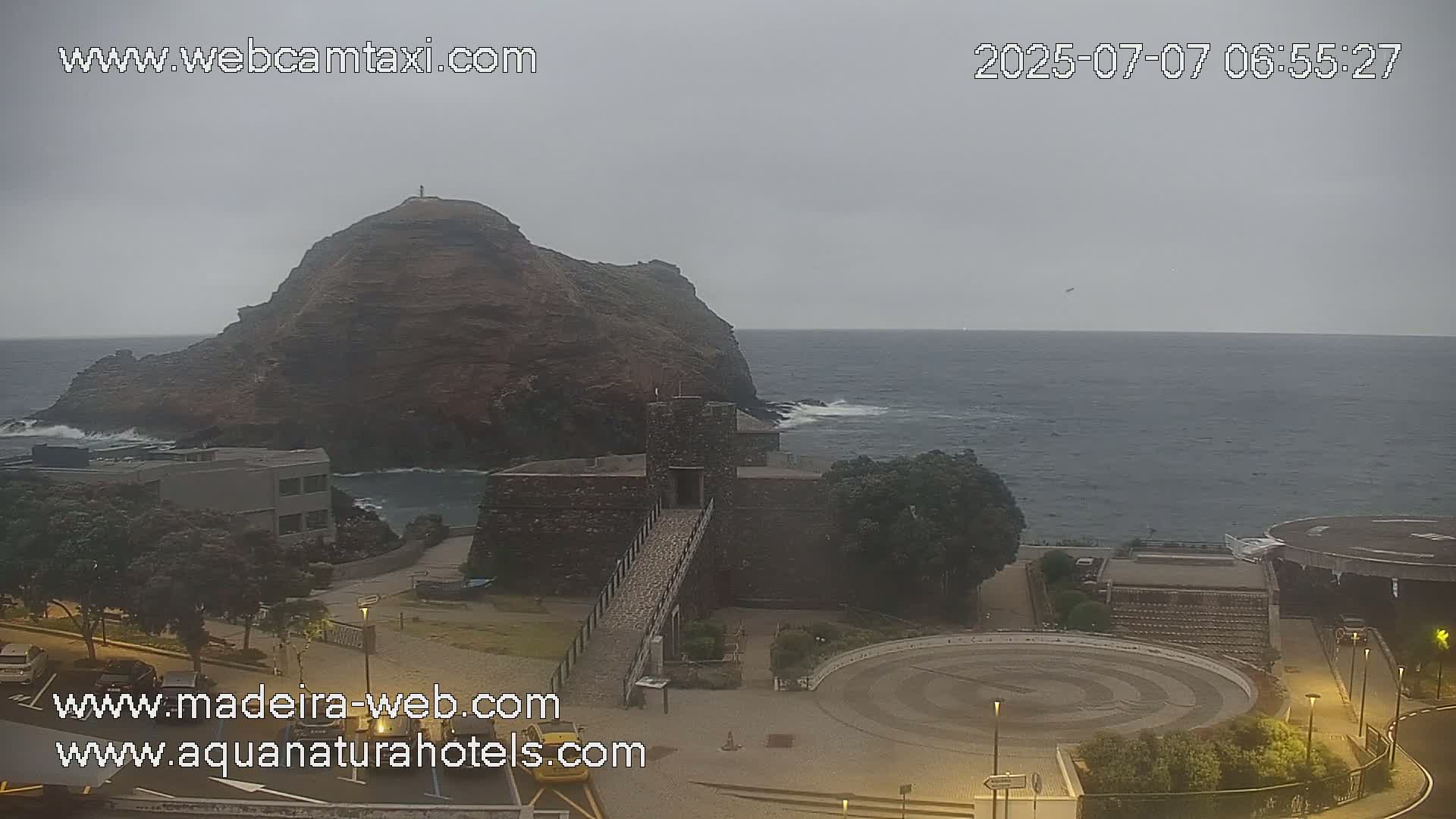 Porto Moniz & Sexial City  PTZ Live Cam - Porto Moniz, Madeira, Portugal