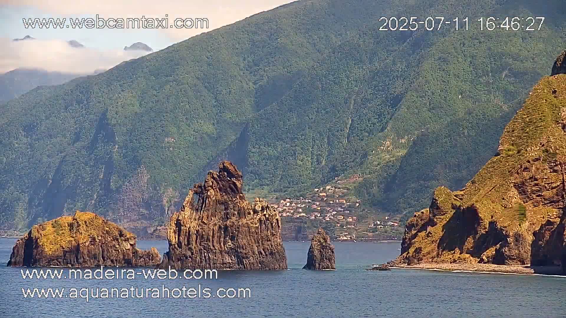 Porto Moniz & Sexial City  PTZ Live Cam - Porto Moniz, Madeira, Portugal