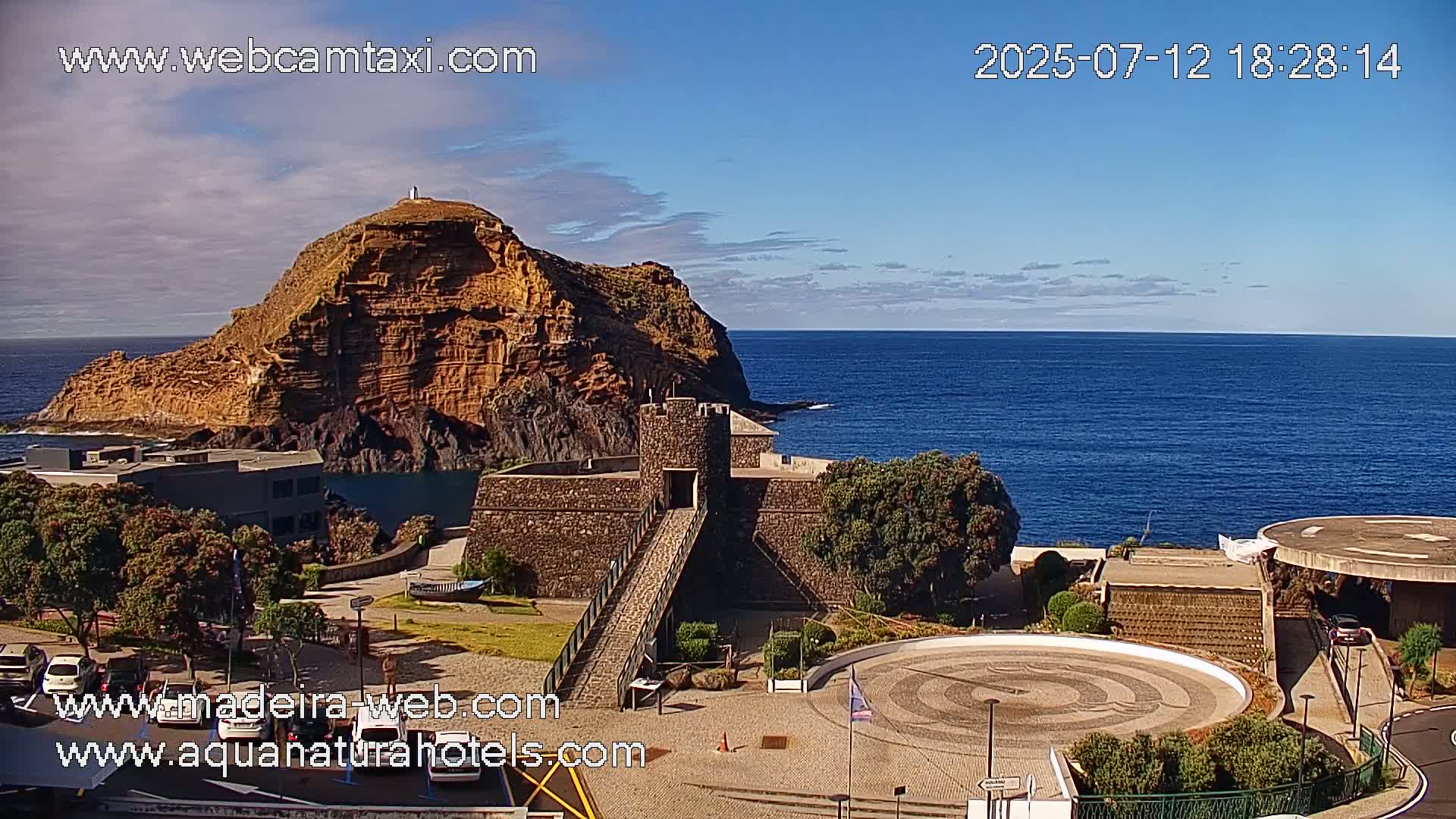 Porto Moniz & Sexial City  PTZ Live Cam - Porto Moniz, Madeira, Portugal