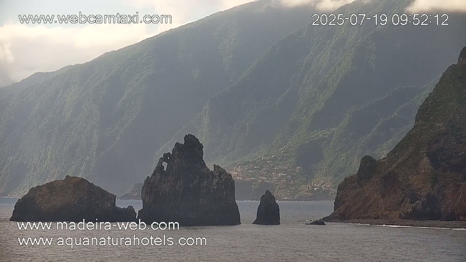 Porto Moniz & Sexial City  PTZ Live Cam - Porto Moniz, Madeira, Portugal