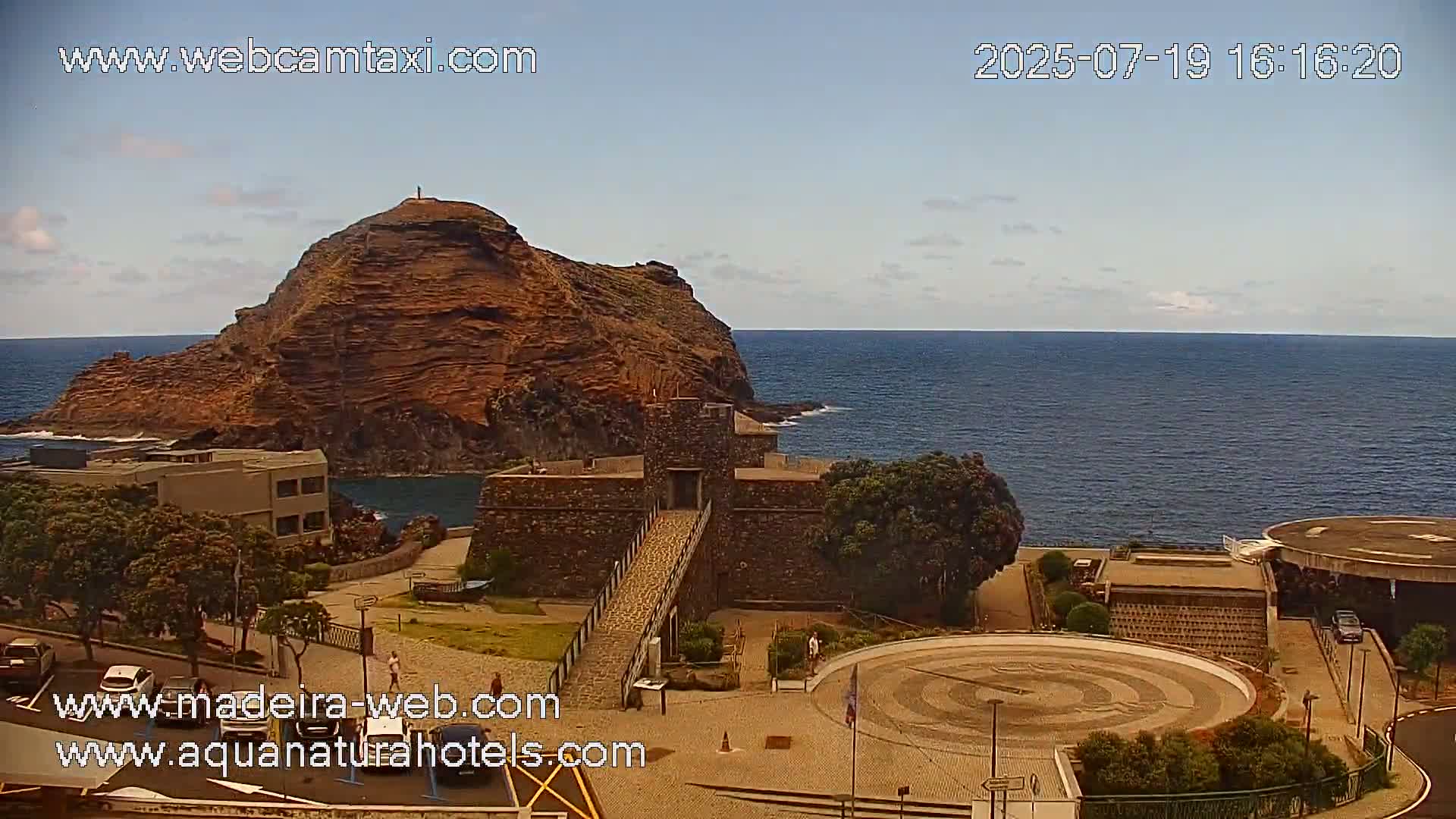 Porto Moniz & Sexial City  PTZ Live Cam - Porto Moniz, Madeira, Portugal