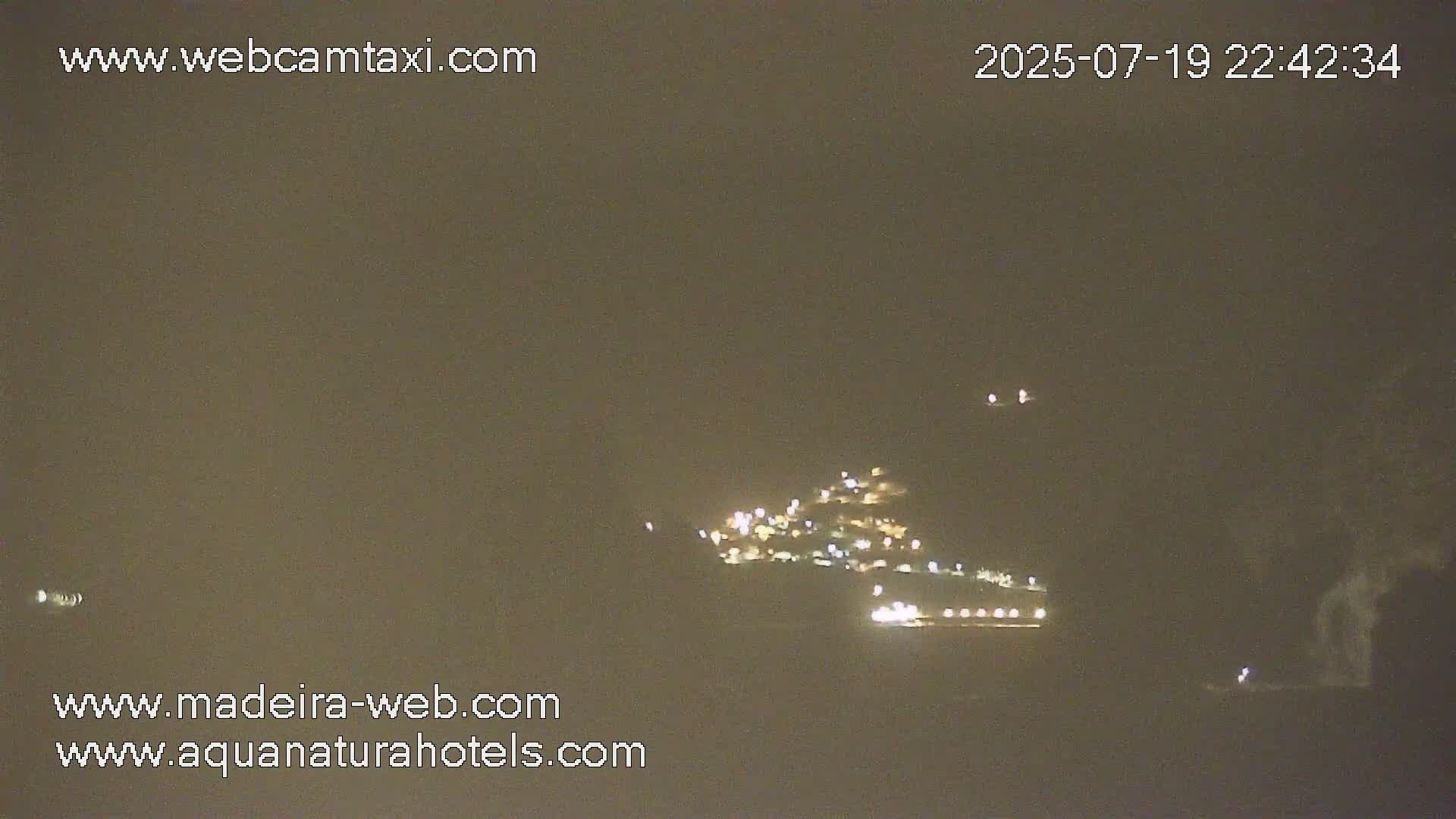 Porto Moniz & Sexial City  PTZ Live Cam - Porto Moniz, Madeira, Portugal