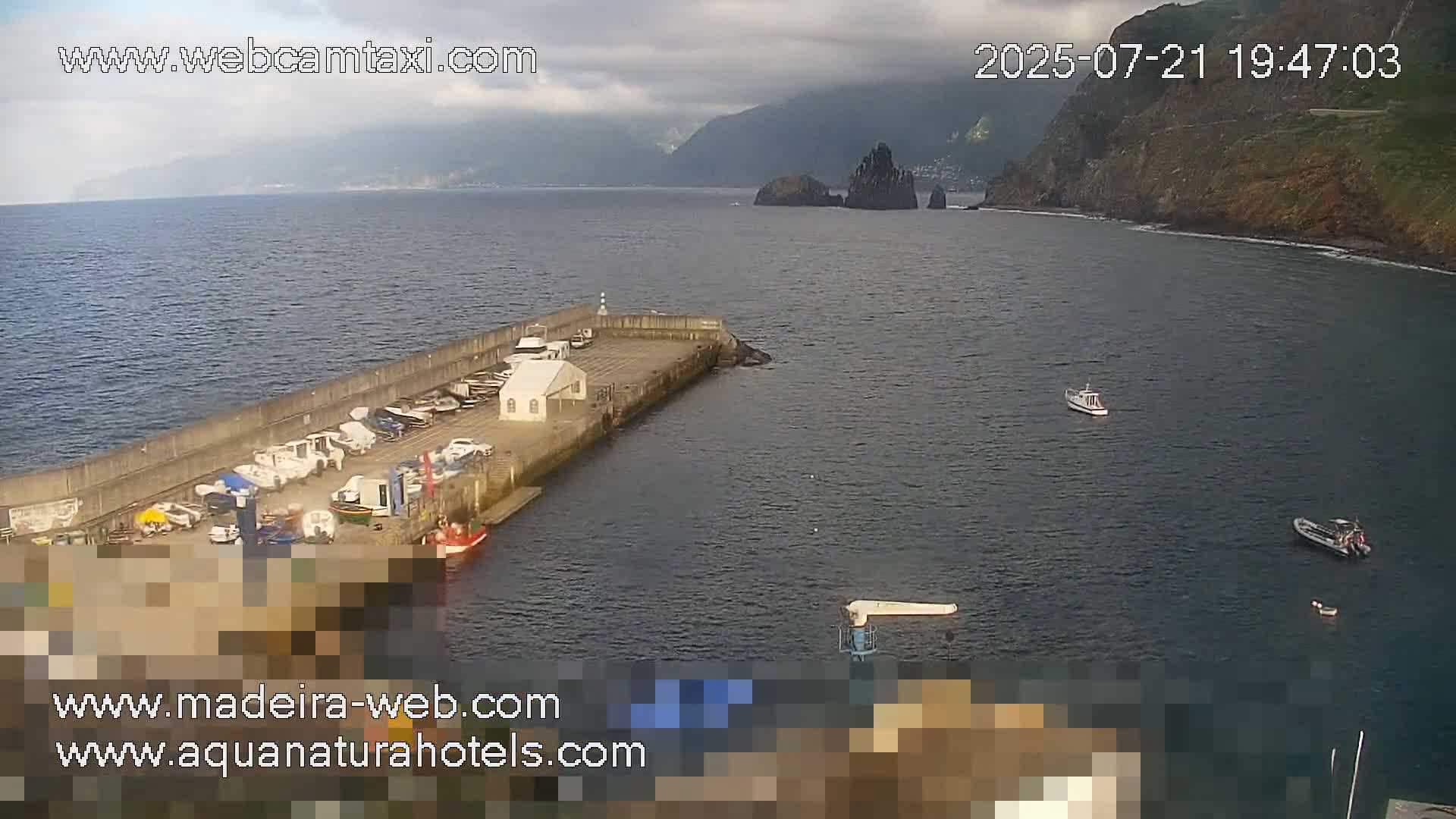 Porto Moniz & Sexial City  PTZ Live Cam - Porto Moniz, Madeira, Portugal