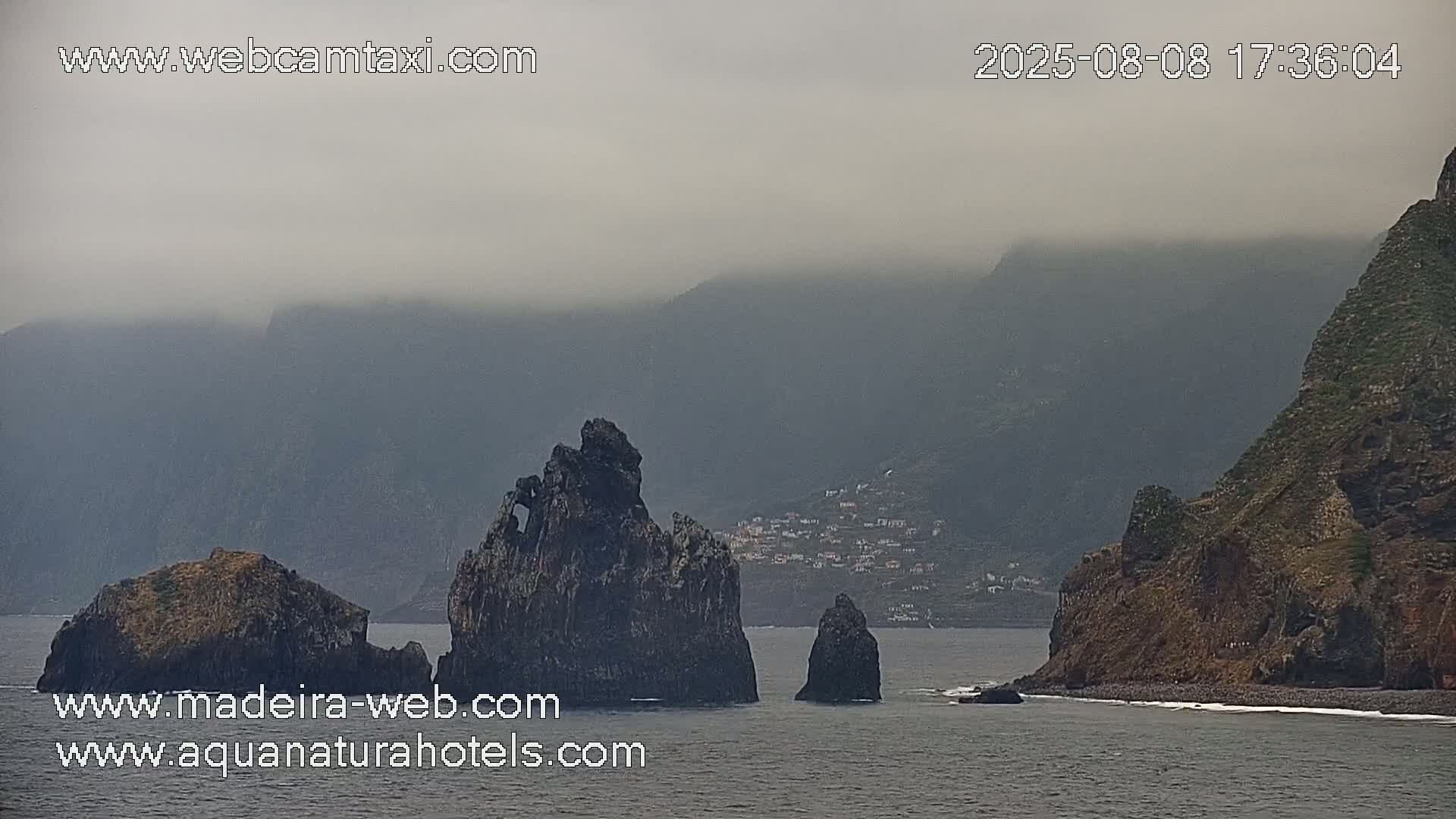Porto Moniz & Sexial City  PTZ Live Cam - Porto Moniz, Madeira, Portugal