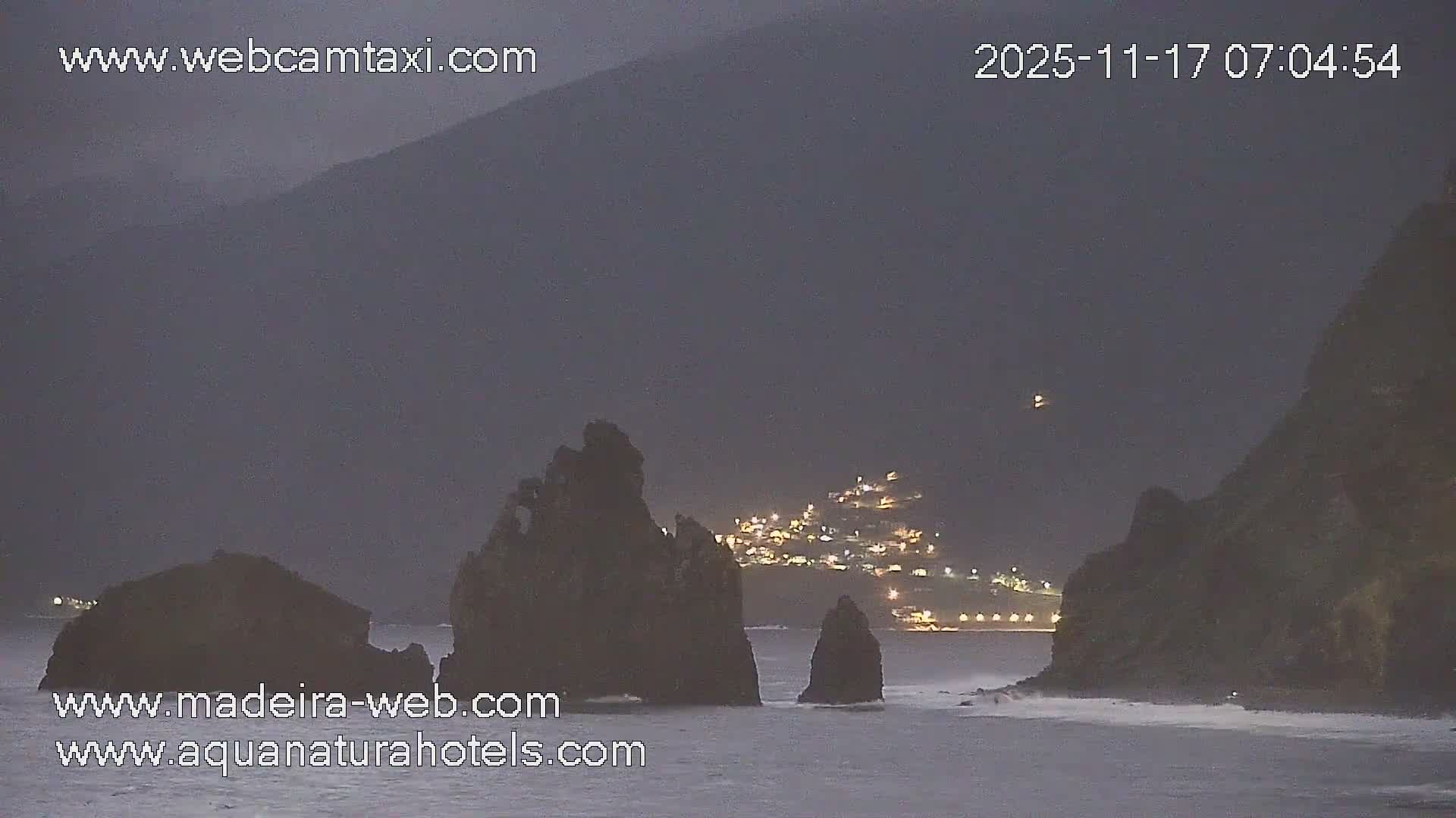 Porto Moniz & Sexial City  PTZ Live Cam - Porto Moniz, Madeira, Portugal