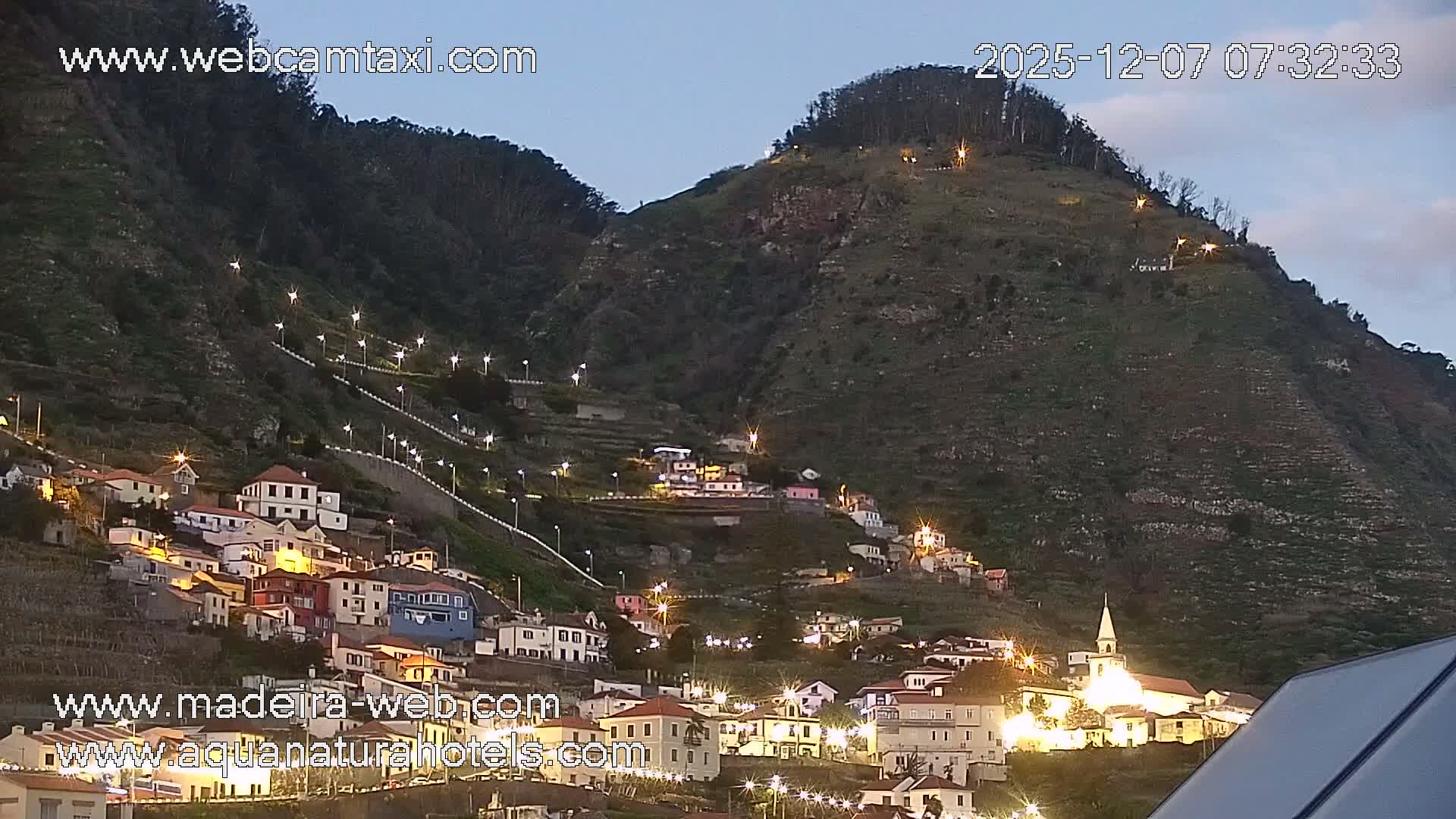 Porto Moniz & Sexial City  PTZ Live Cam - Porto Moniz, Madeira, Portugal
