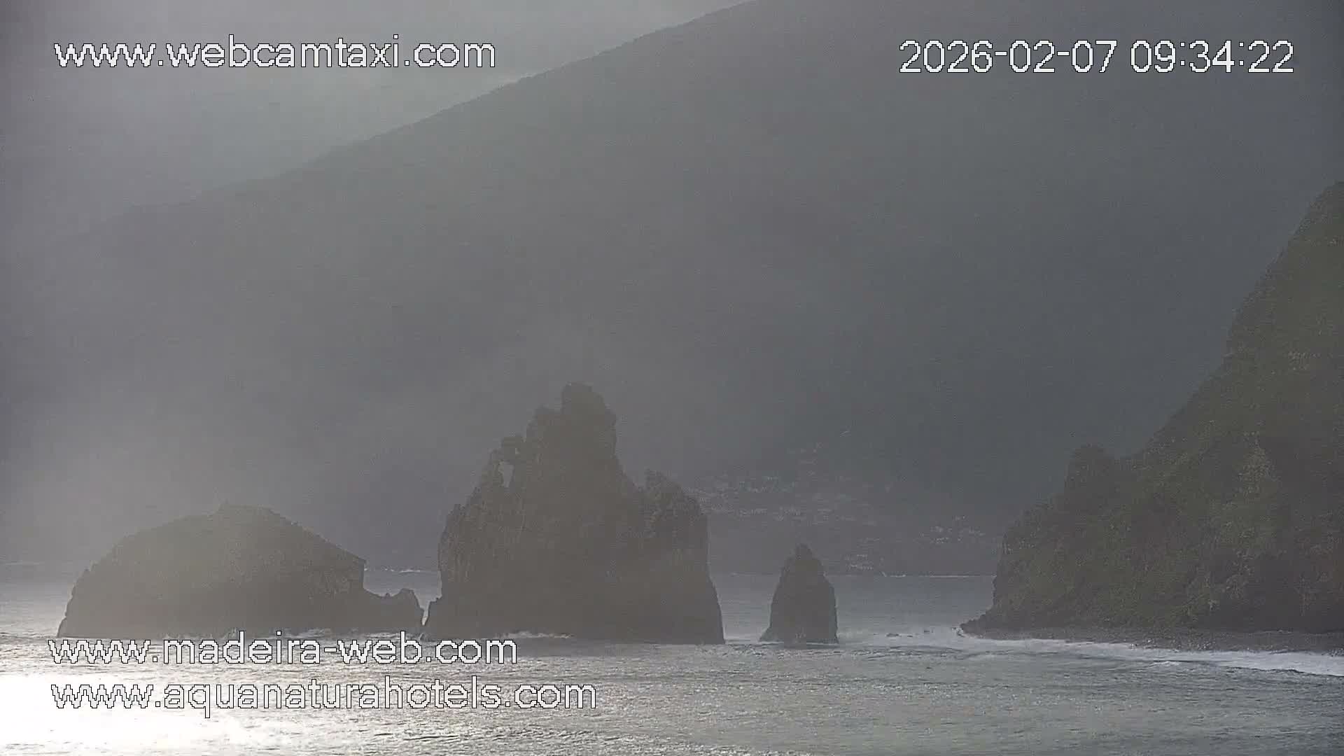 Porto Moniz & Sexial City  PTZ Live Cam - Porto Moniz, Madeira, Portugal