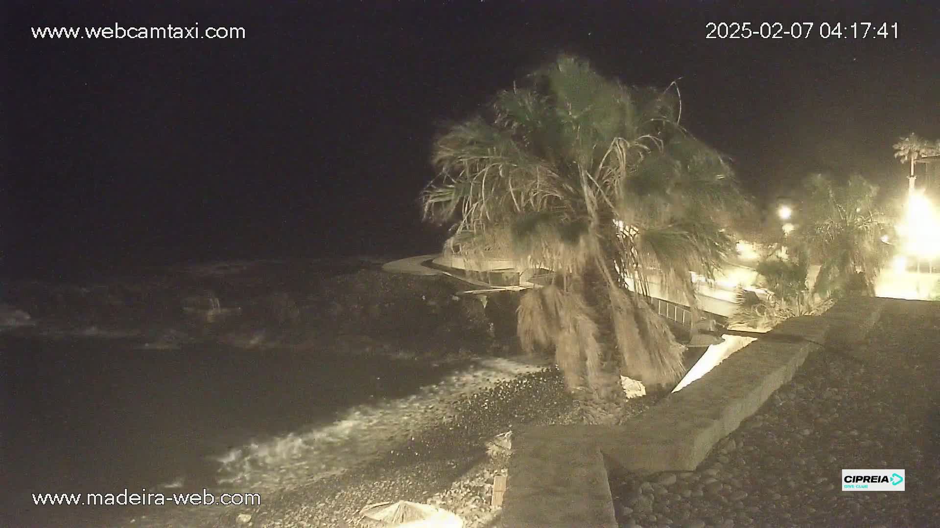 Canico, Praia dos Reis Magos Beach Live Cam, Caniço - Santa Cruz, Madeira, Portugal