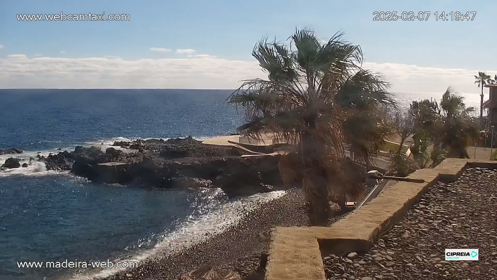 Canico, Praia dos Reis Magos Beach Live Cam, Caniço - Santa Cruz, Madeira, Portugal