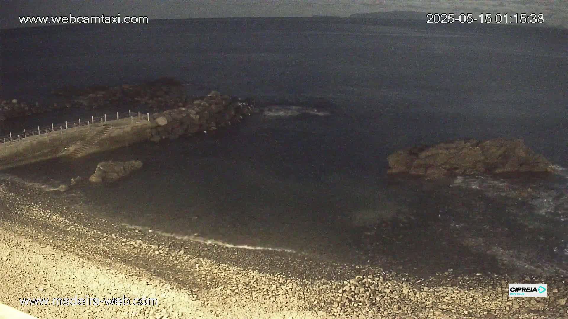 Canico, Praia dos Reis Magos Beach Live Cam, Caniço - Santa Cruz, Madeira, Portugal
