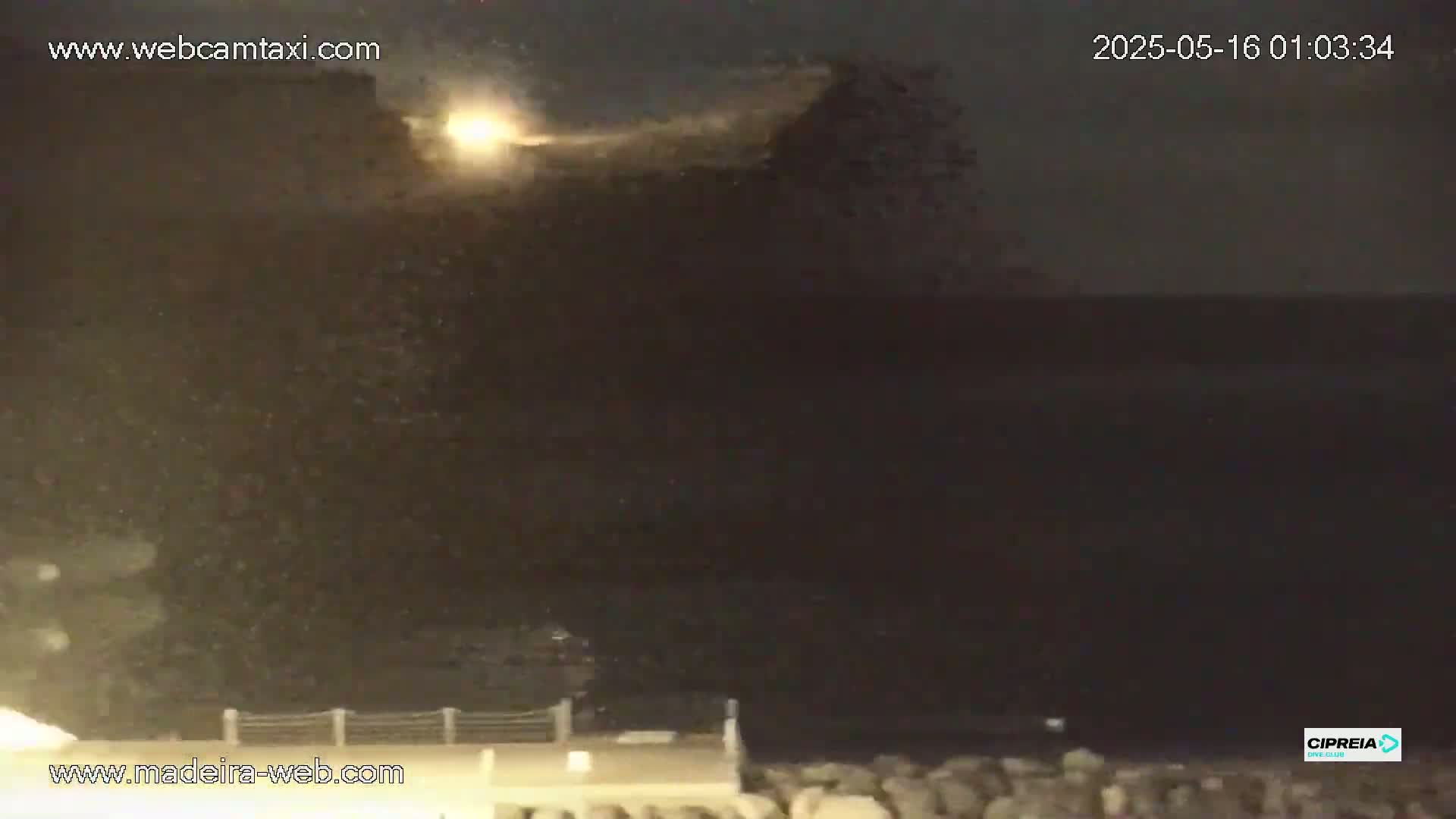Canico, Praia dos Reis Magos Beach Live Cam, Caniço - Santa Cruz, Madeira, Portugal