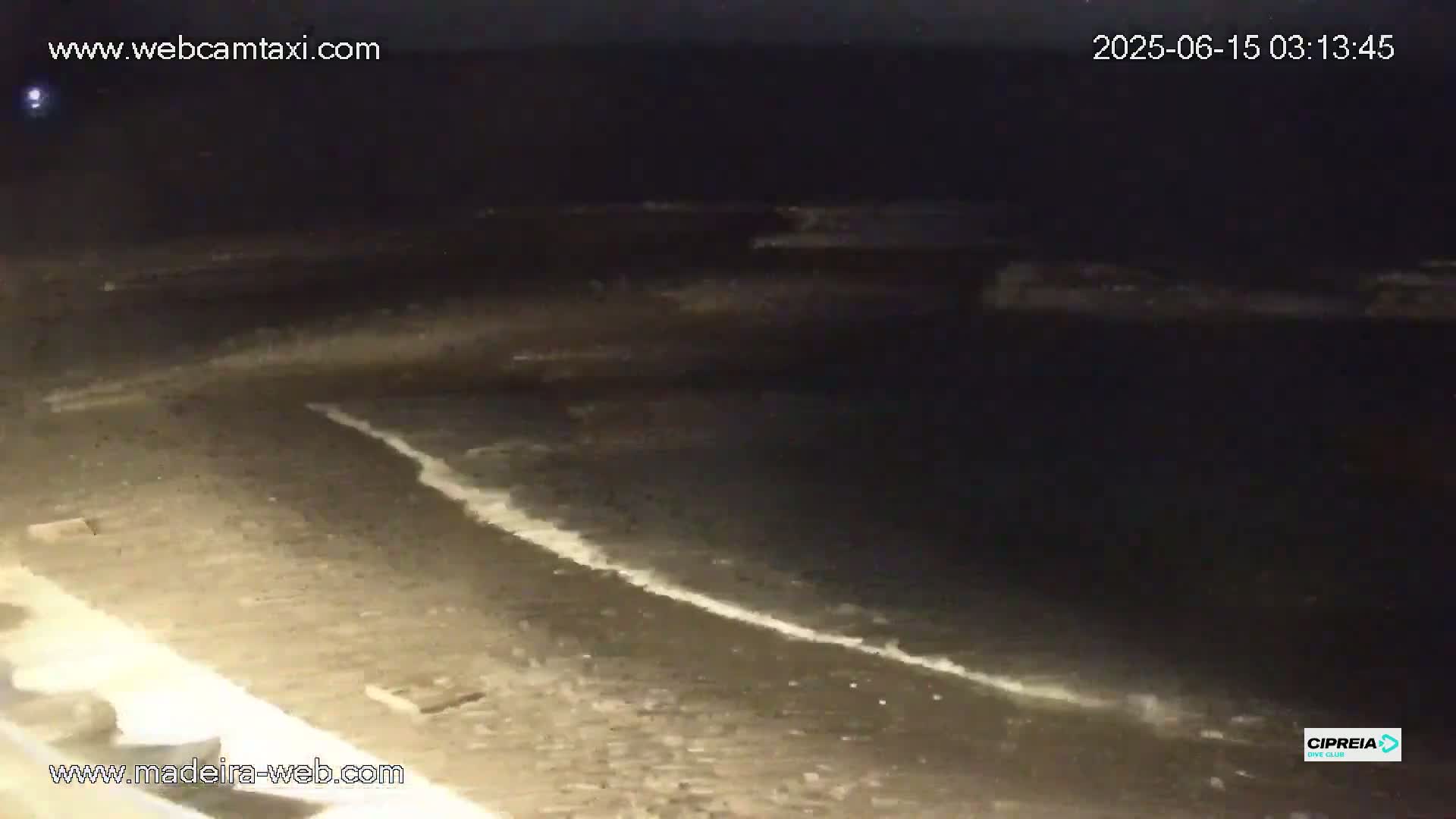 Canico, Praia dos Reis Magos Beach Live Cam, Caniço - Santa Cruz, Madeira, Portugal