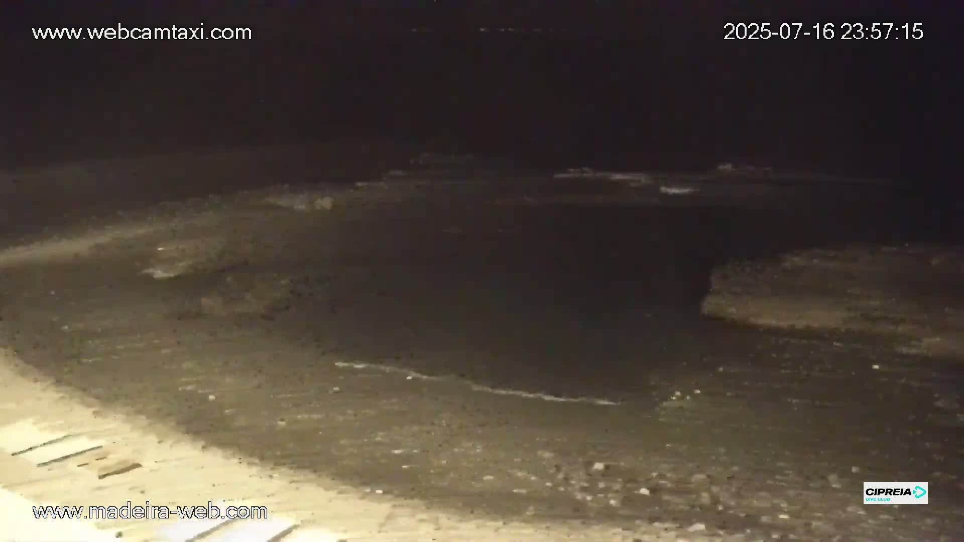 Canico, Praia dos Reis Magos Beach Live Cam, Caniço - Santa Cruz, Madeira, Portugal