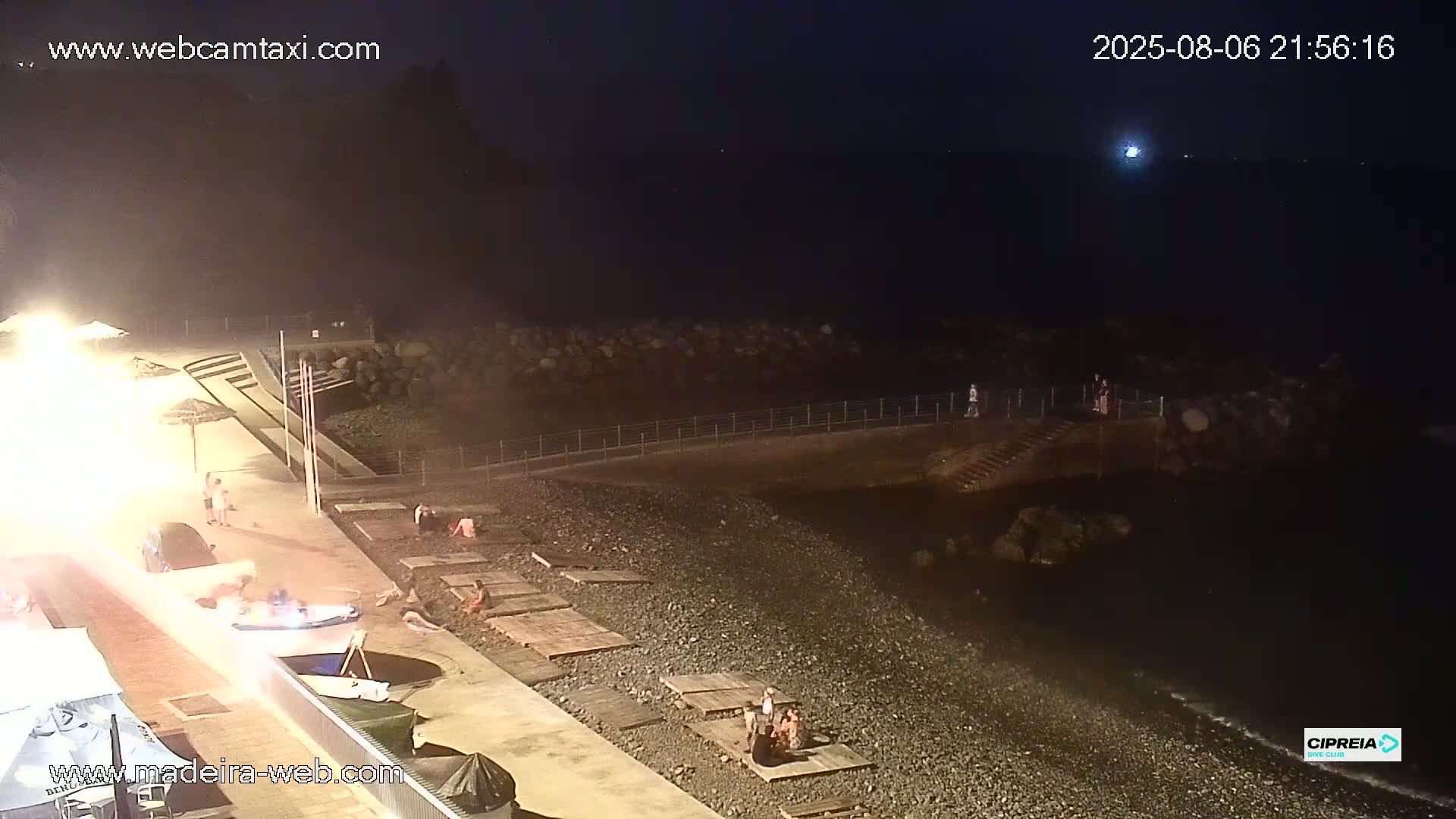 Canico, Praia dos Reis Magos Beach Live Cam, Caniço - Santa Cruz, Madeira, Portugal
