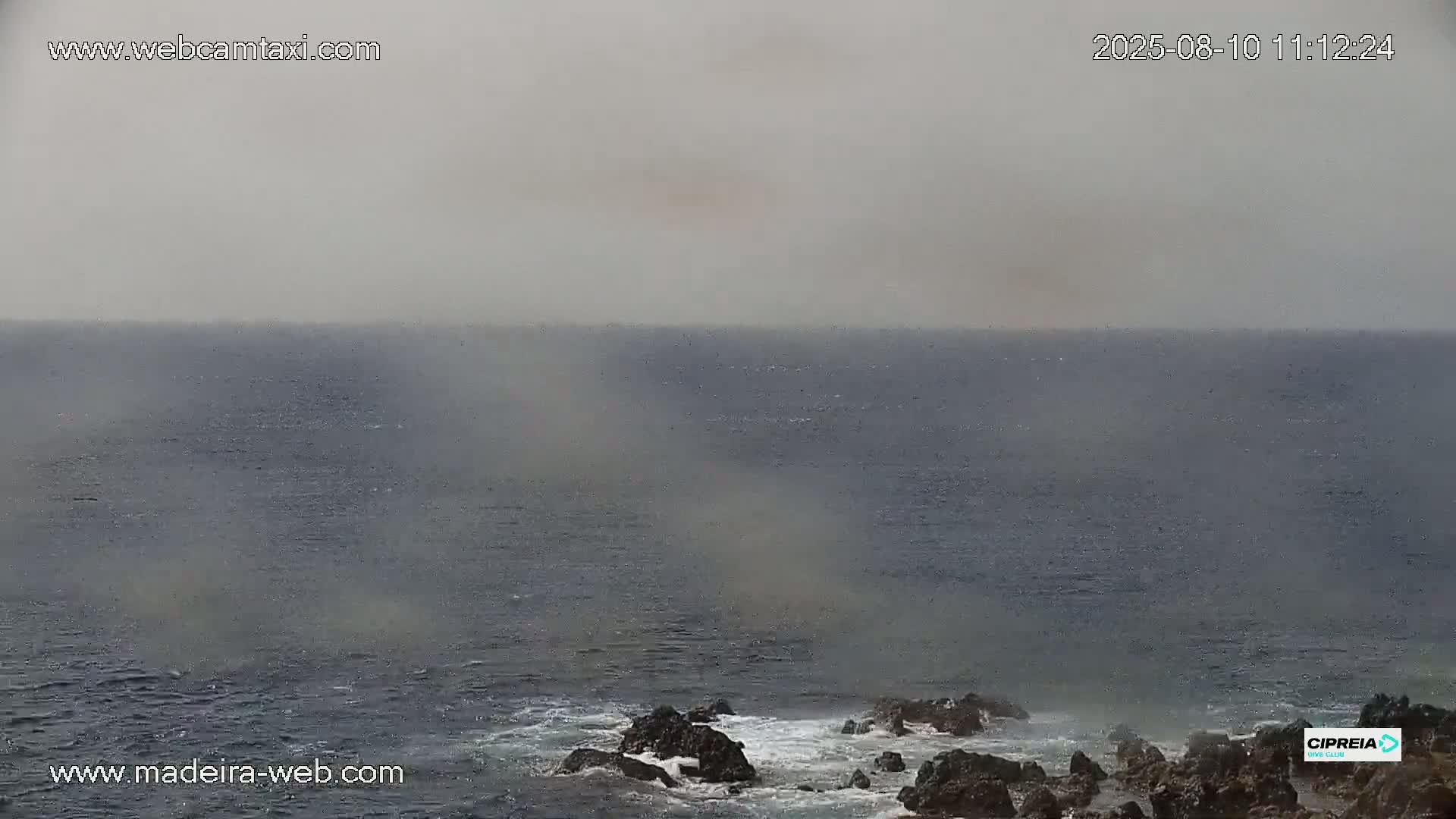 Canico, Praia dos Reis Magos Beach Live Cam, Caniço - Santa Cruz, Madeira, Portugal