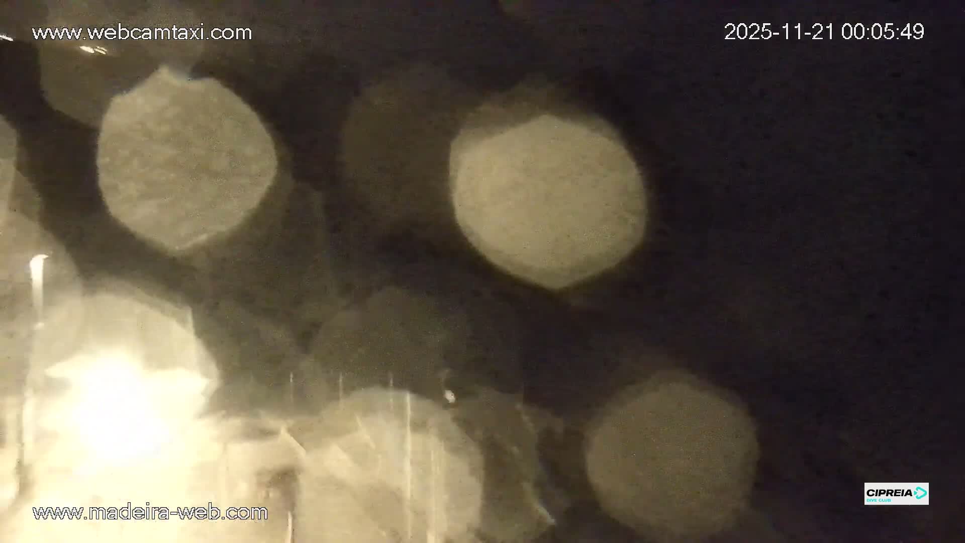 Canico, Praia dos Reis Magos Beach Live Cam, Caniço - Santa Cruz, Madeira, Portugal