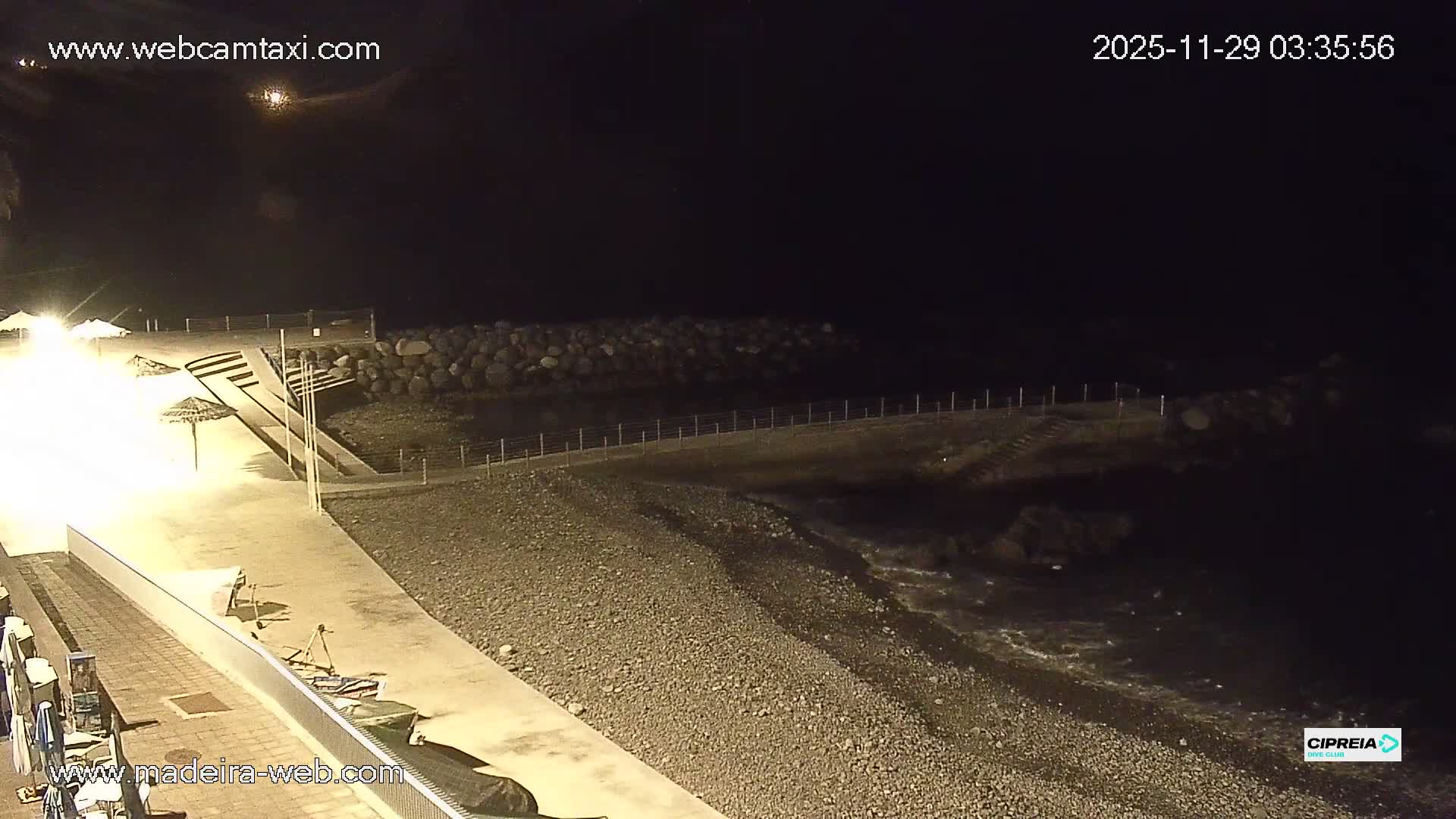 Canico, Praia dos Reis Magos Beach Live Cam, Caniço - Santa Cruz, Madeira, Portugal