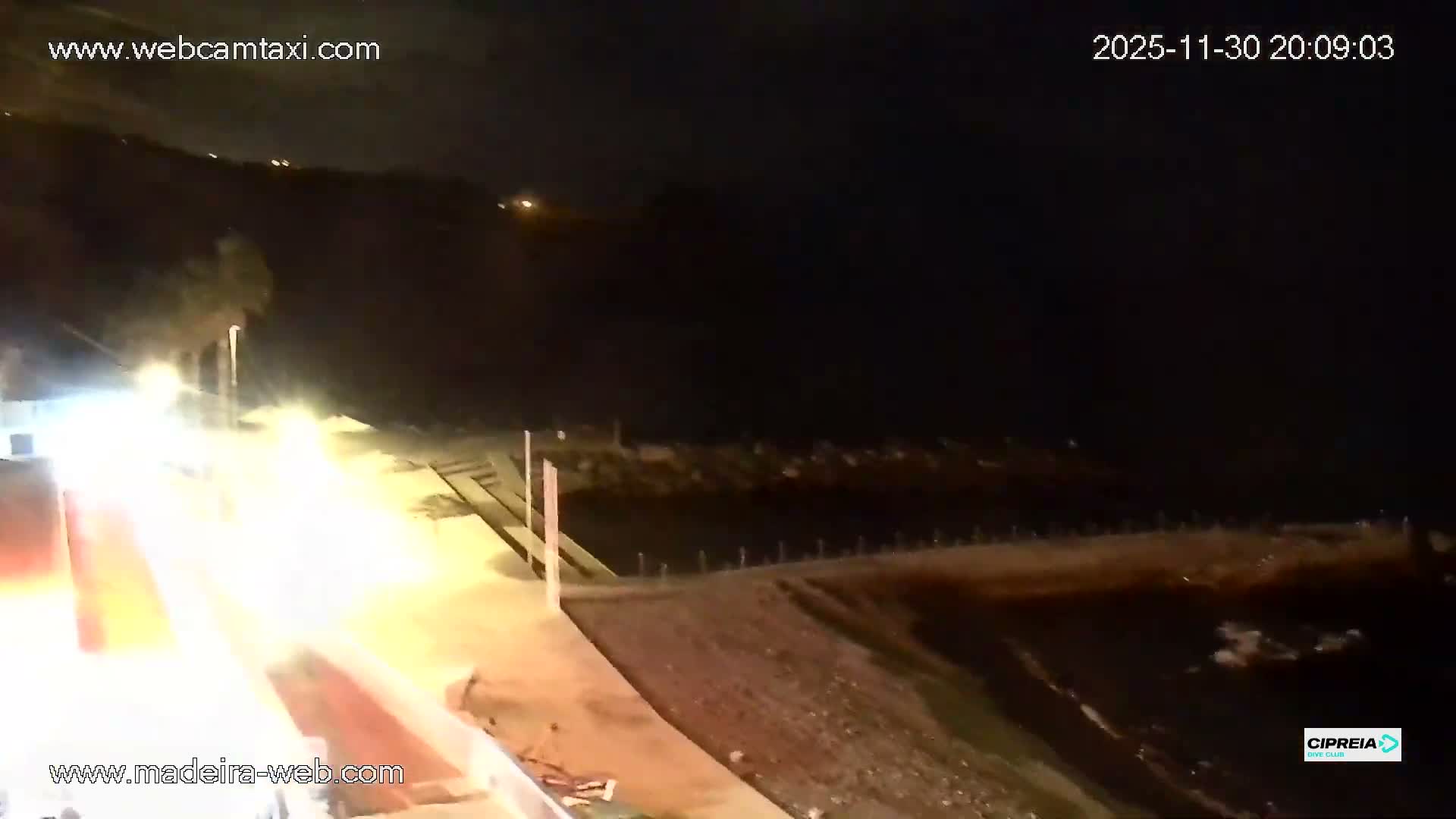 Canico, Praia dos Reis Magos Beach Live Cam, Caniço - Santa Cruz, Madeira, Portugal