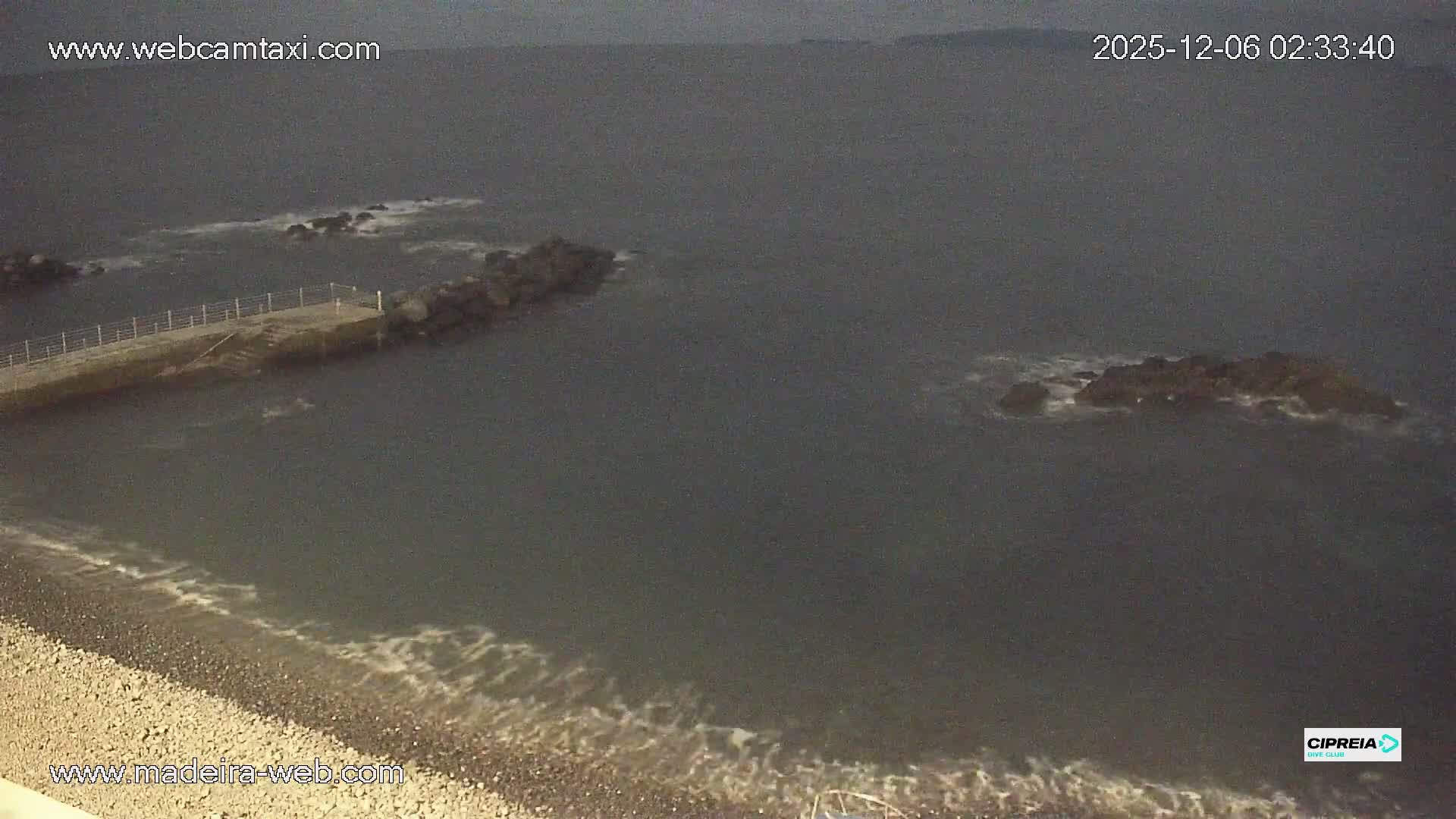 Canico, Praia dos Reis Magos Beach Live Cam, Caniço - Santa Cruz, Madeira, Portugal