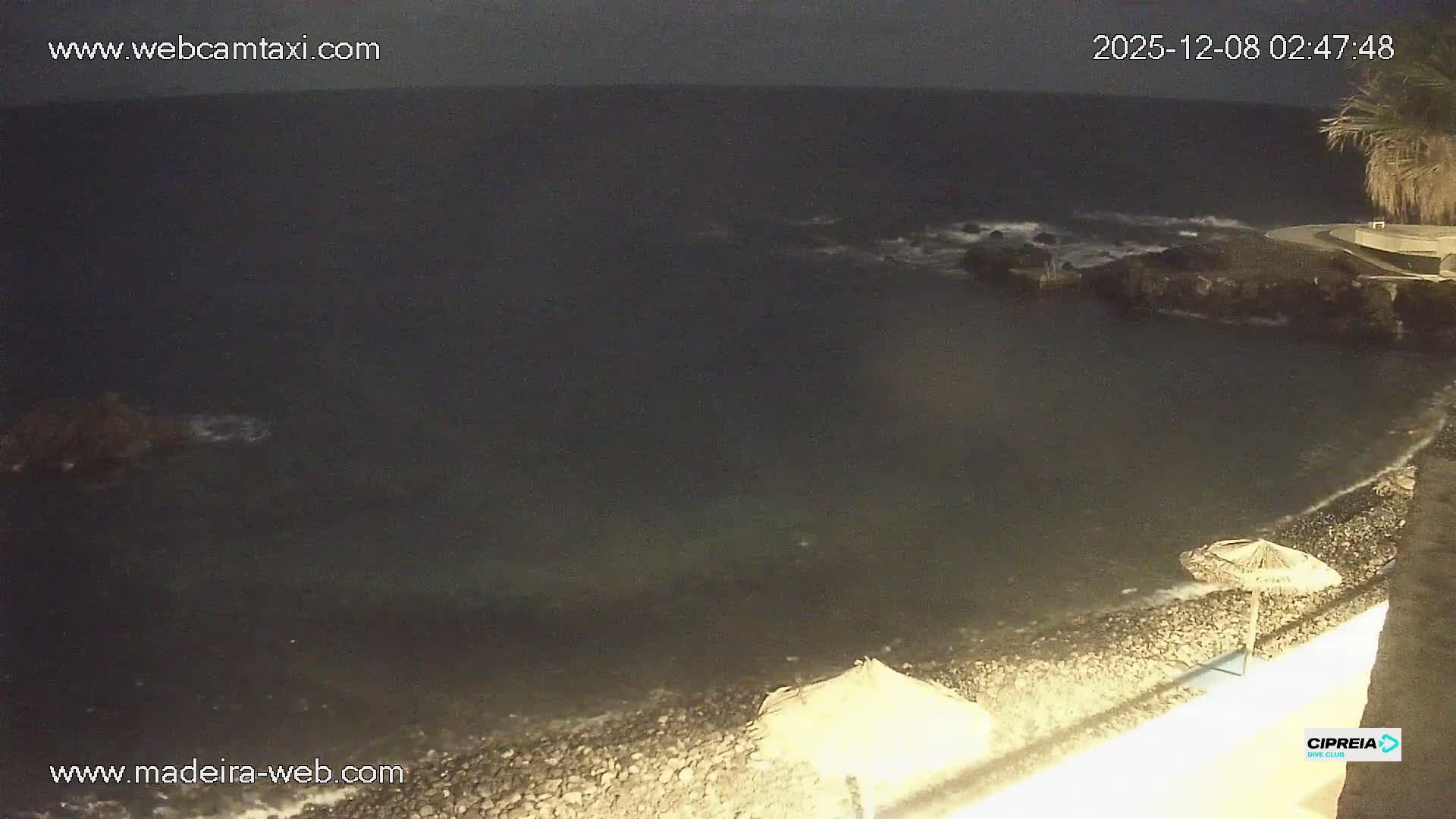Canico, Praia dos Reis Magos Beach Live Cam, Caniço - Santa Cruz, Madeira, Portugal