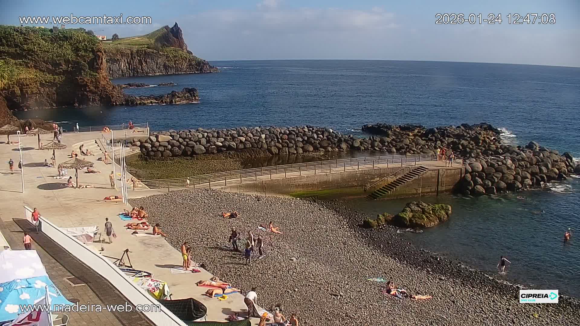 Canico, Praia dos Reis Magos Beach Live Cam, Caniço - Santa Cruz, Madeira, Portugal