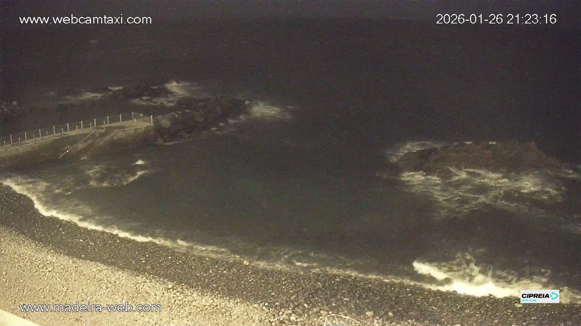 Canico, Praia dos Reis Magos Beach Live Cam, Caniço - Santa Cruz, Madeira, Portugal