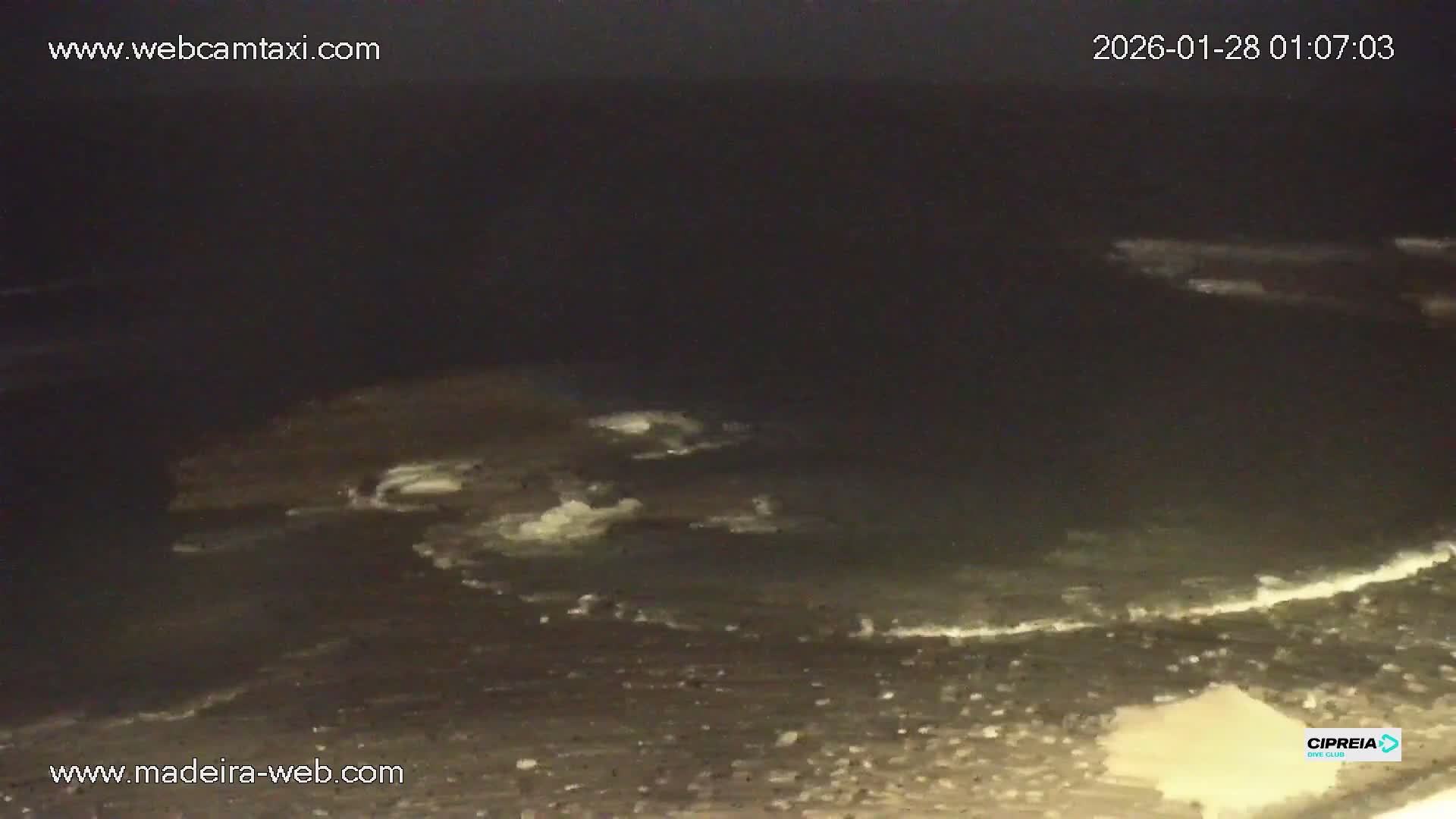 Canico, Praia dos Reis Magos Beach Live Cam, Caniço - Santa Cruz, Madeira, Portugal
