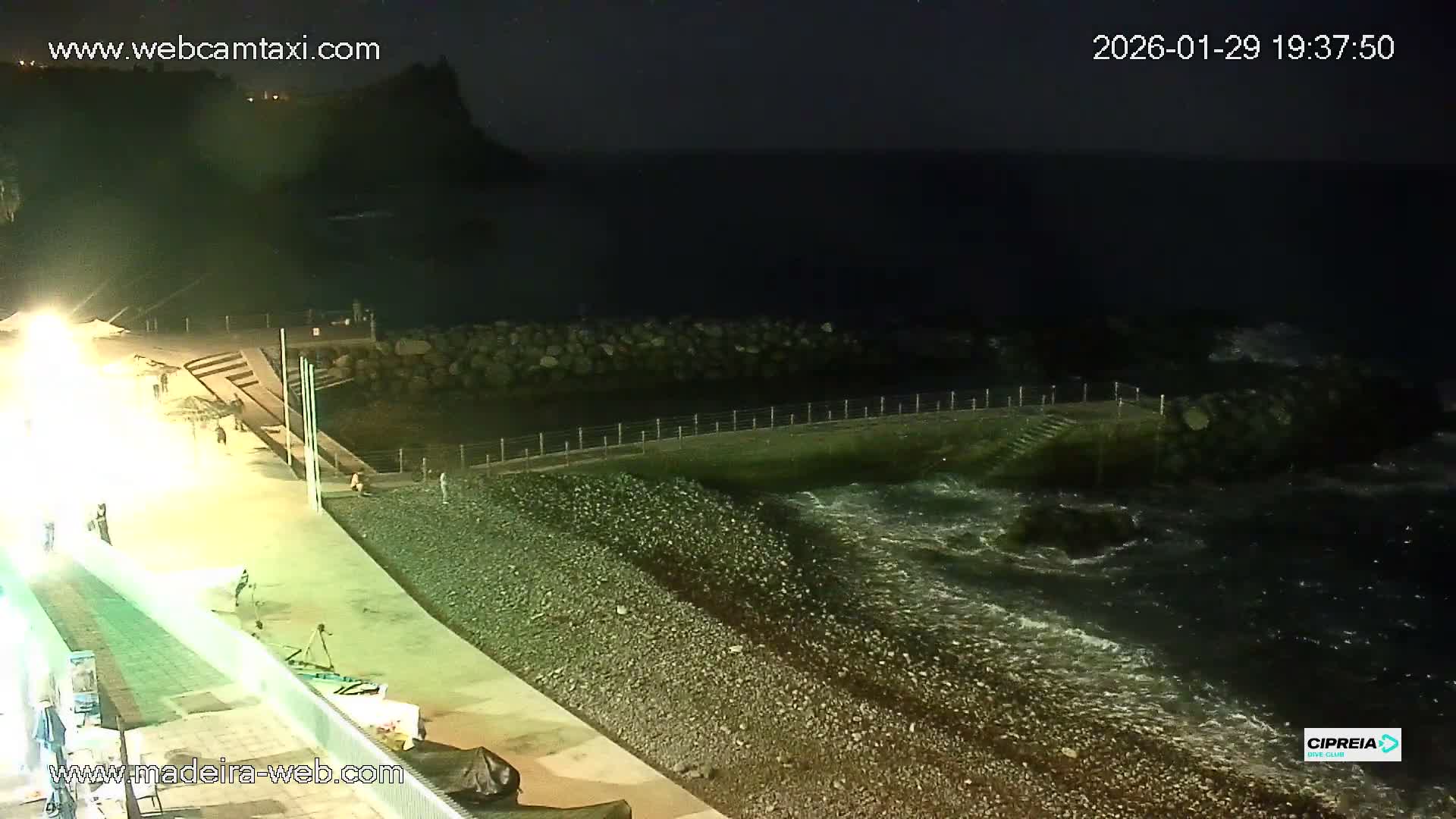 Canico, Praia dos Reis Magos Beach Live Cam, Caniço - Santa Cruz, Madeira, Portugal