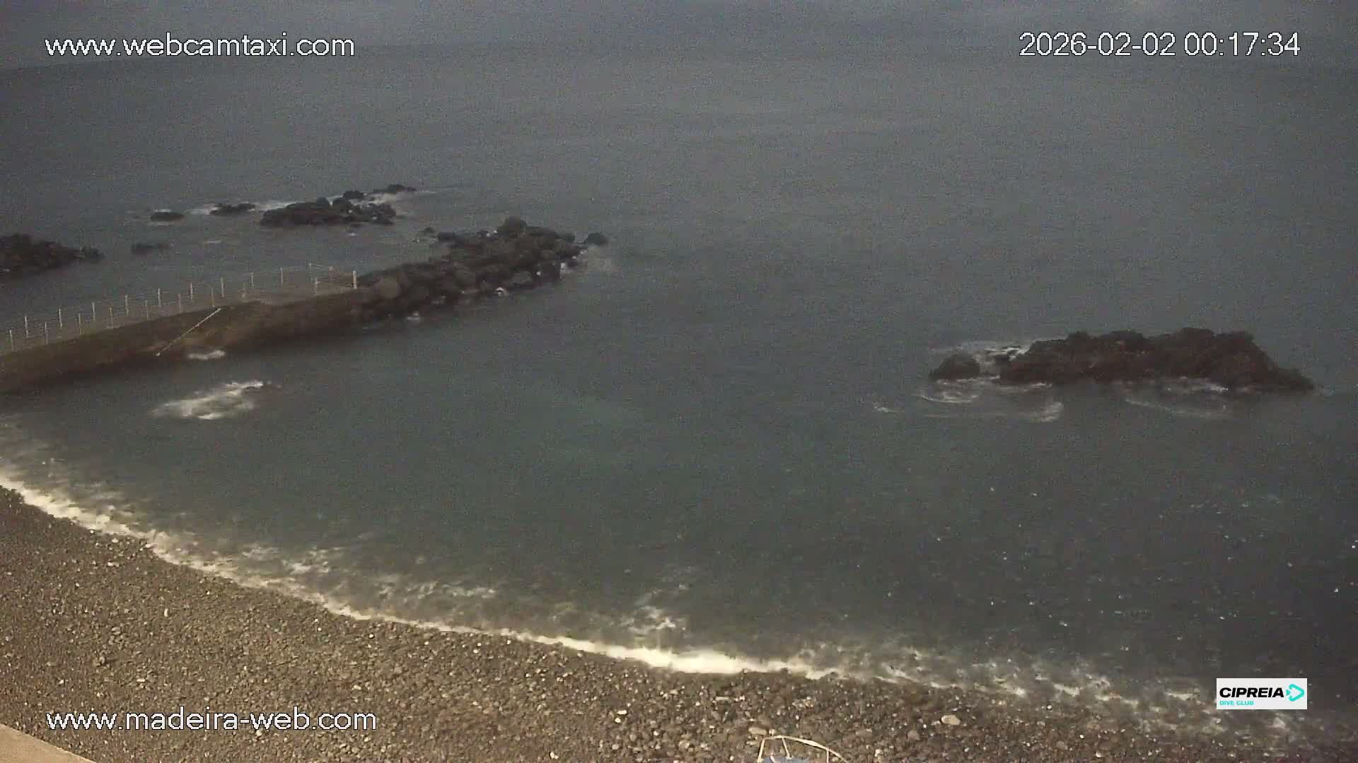 Canico, Praia dos Reis Magos Beach Live Cam, Caniço - Santa Cruz, Madeira, Portugal