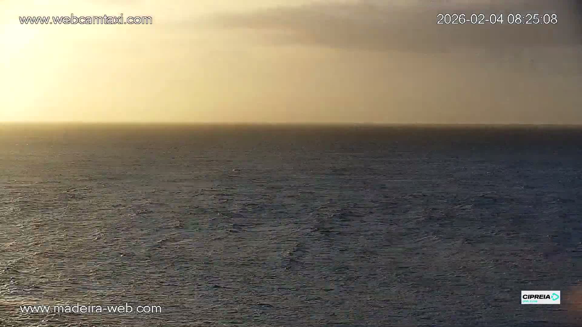 Canico, Praia dos Reis Magos Beach Live Cam, Caniço - Santa Cruz, Madeira, Portugal