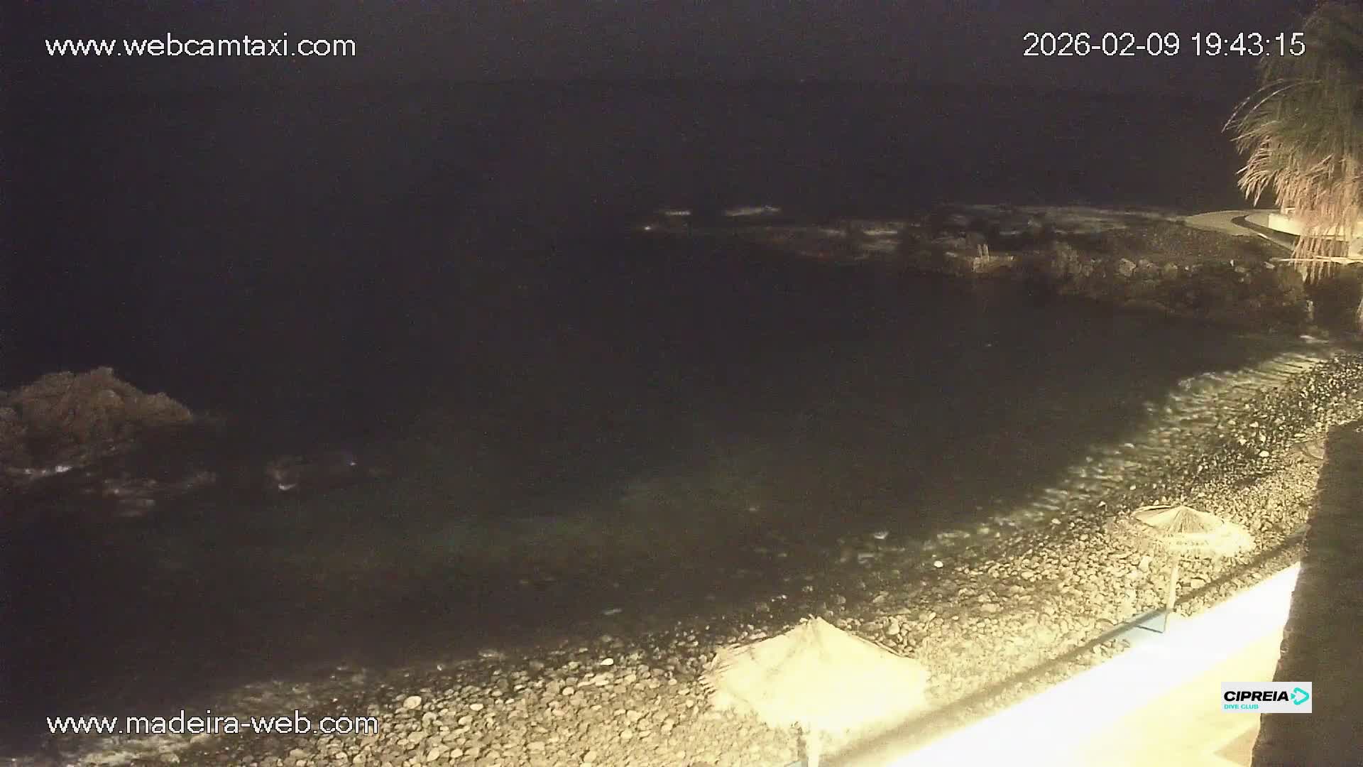 Canico, Praia dos Reis Magos Beach Live Cam, Caniço - Santa Cruz, Madeira, Portugal