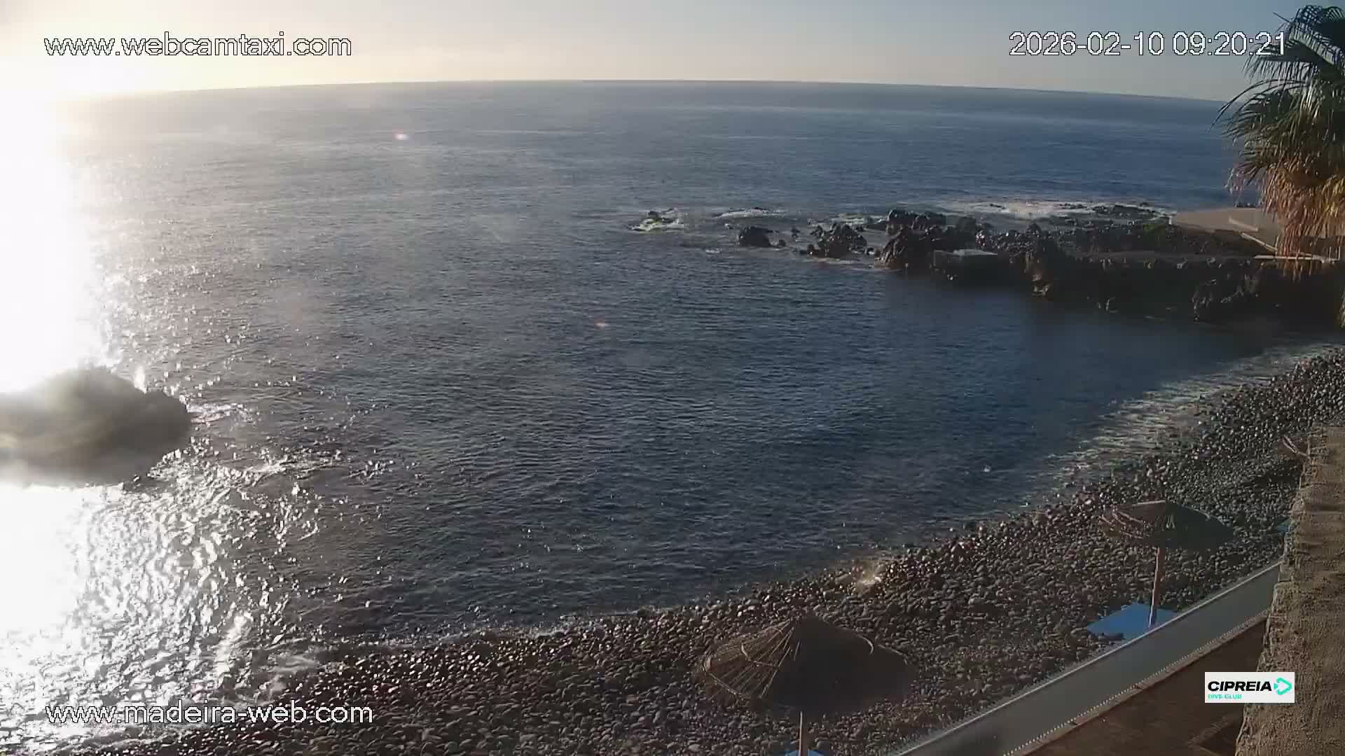 Canico, Praia dos Reis Magos Beach Live Cam, Caniço - Santa Cruz, Madeira, Portugal