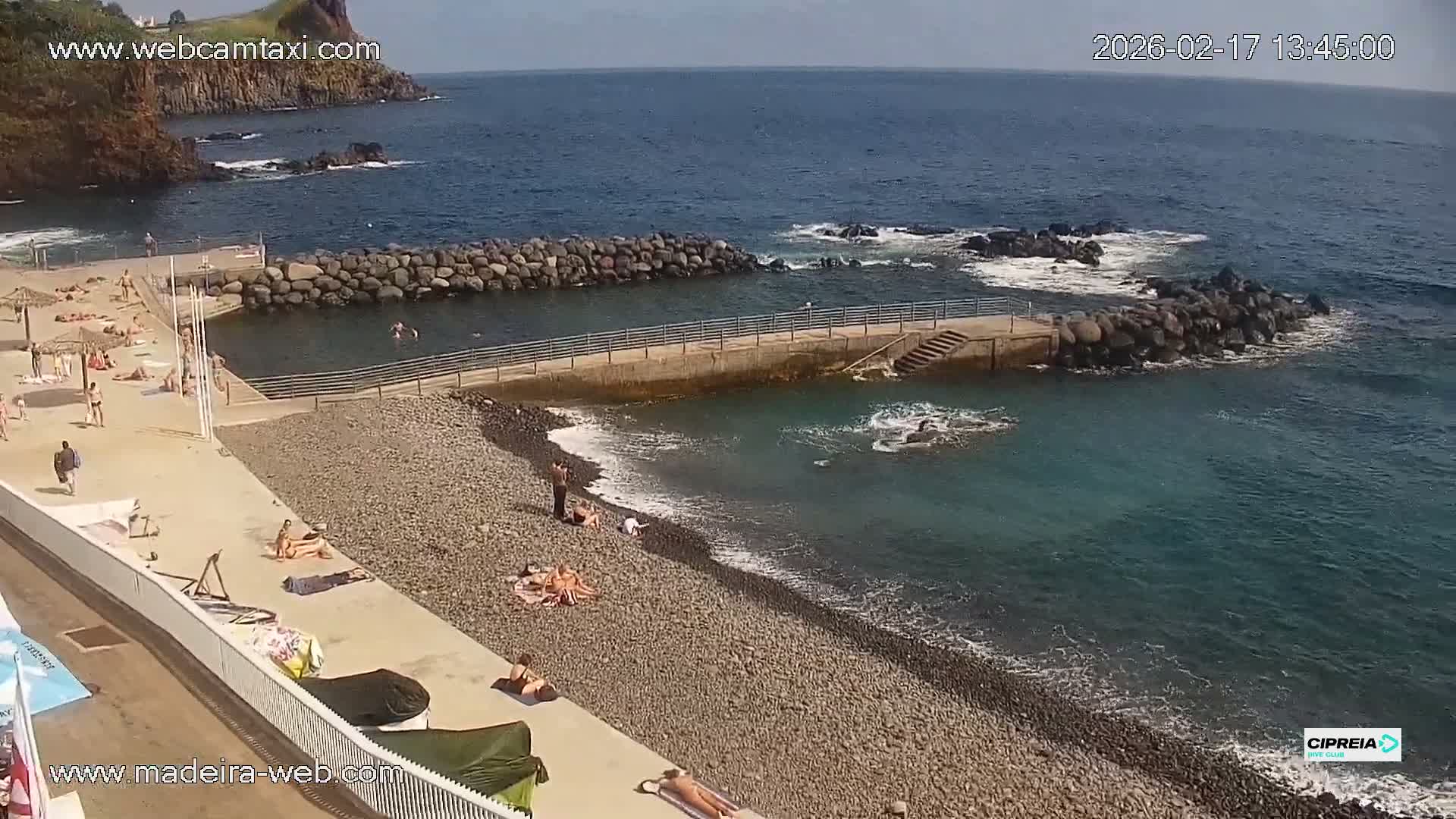 Canico, Praia dos Reis Magos Beach Live Cam, Caniço - Santa Cruz, Madeira, Portugal