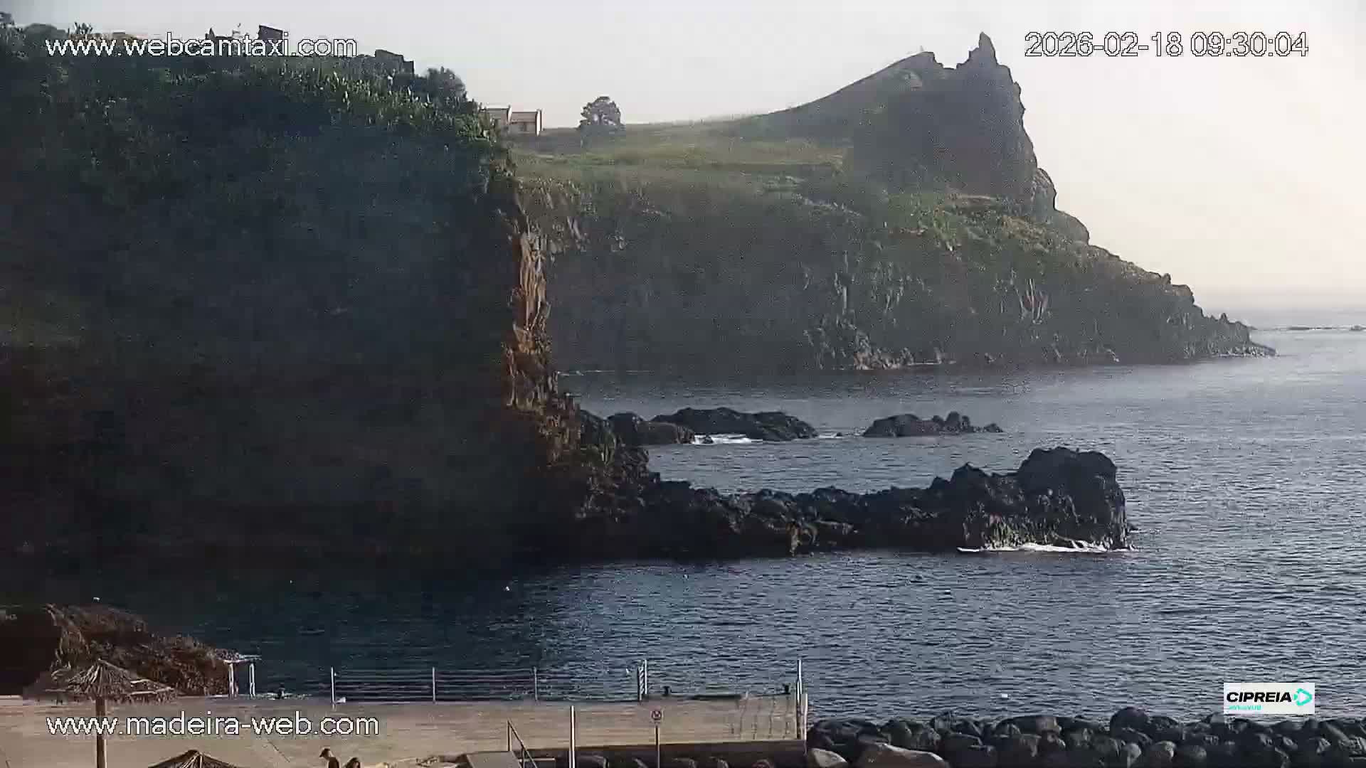 Canico, Praia dos Reis Magos Beach Live Cam, Caniço - Santa Cruz, Madeira, Portugal