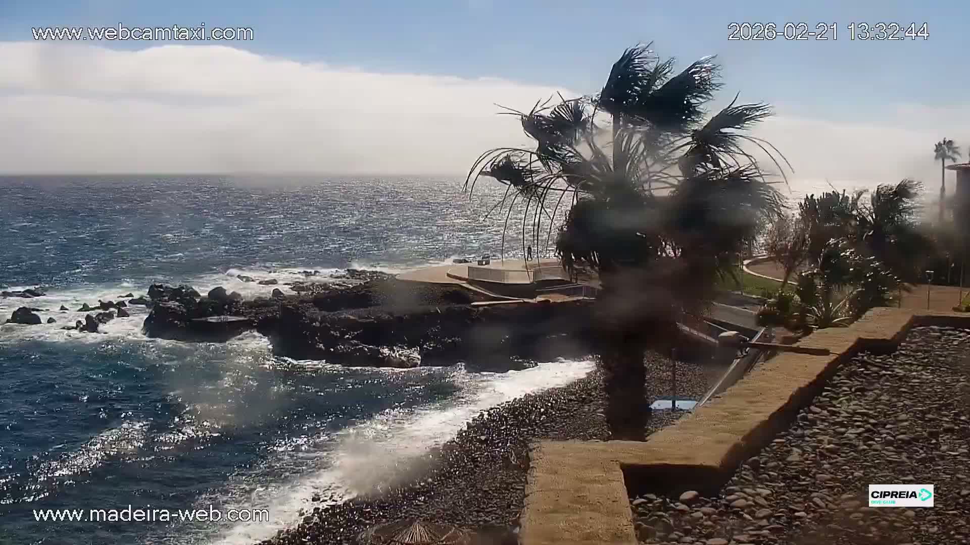 Canico, Praia dos Reis Magos Beach Live Cam, Caniço - Santa Cruz, Madeira, Portugal