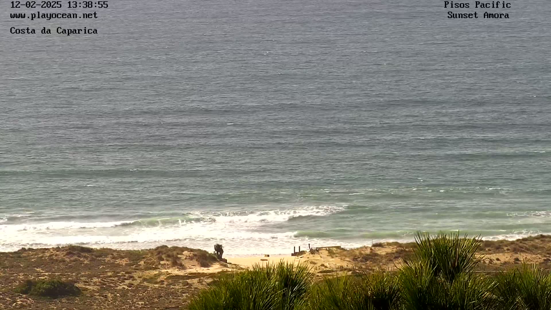Costa da Caparica Coast Line & Atlantic Ocean Live Cam - Almada, Setubal, Portugal